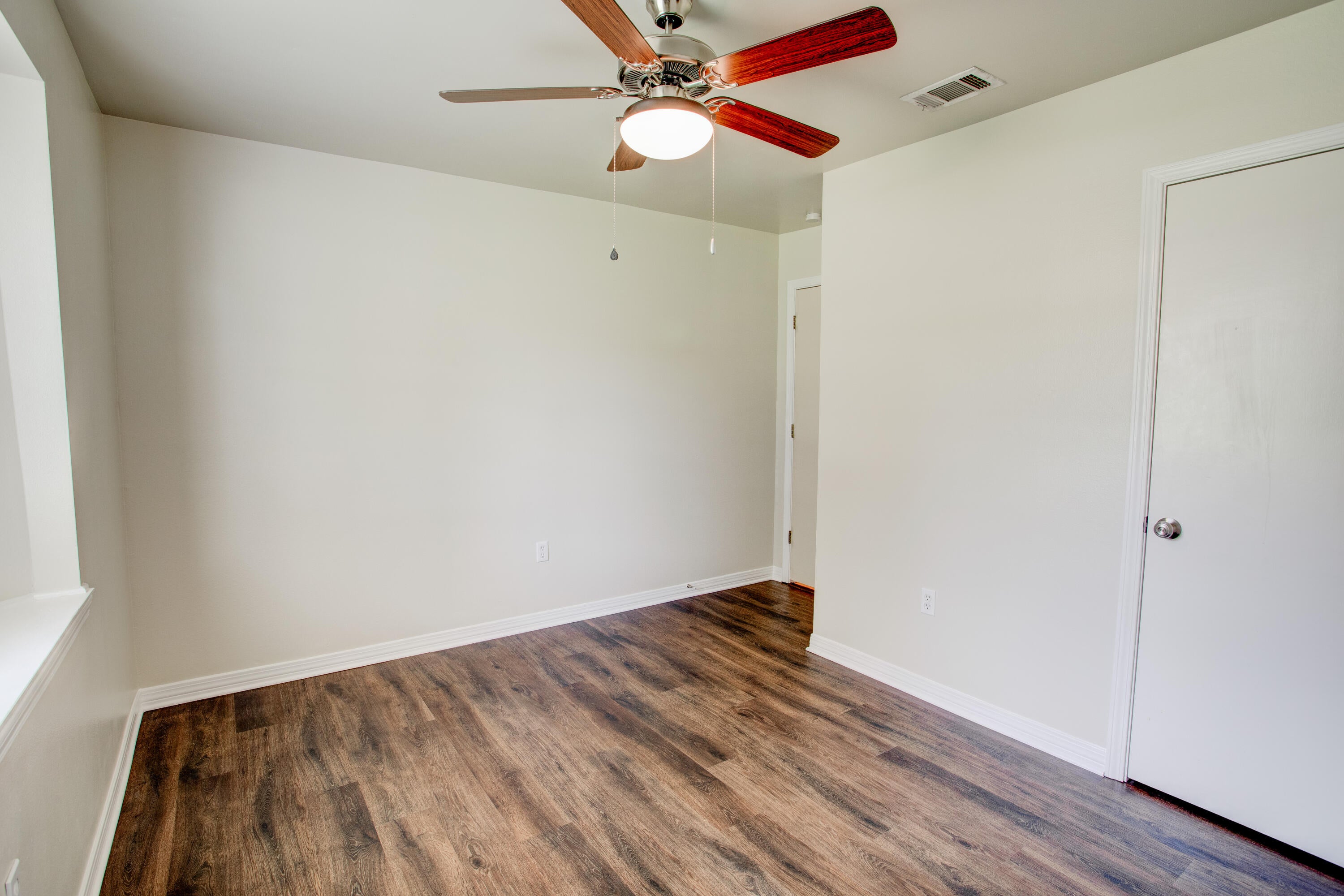 APLIN HEIGHTS S/D LOT 1 - Residential