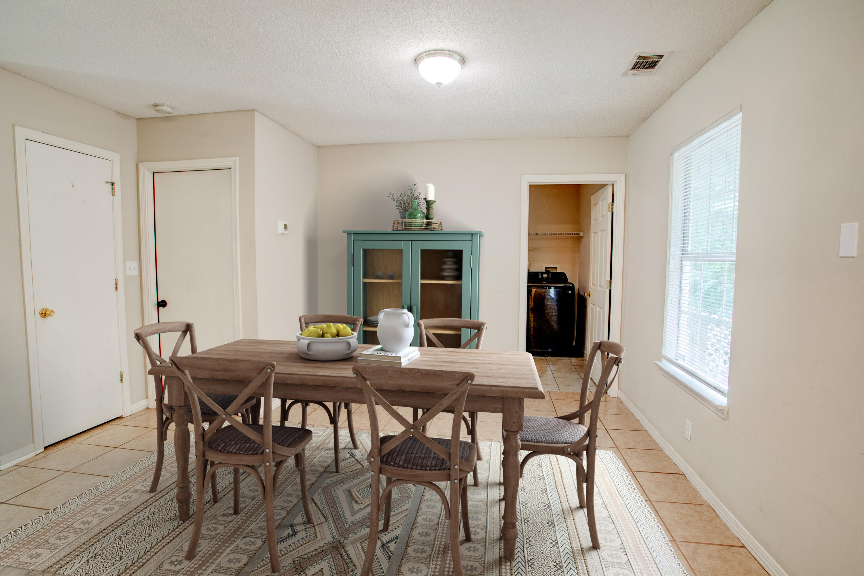 APLIN HEIGHTS S/D LOT 1 - Residential