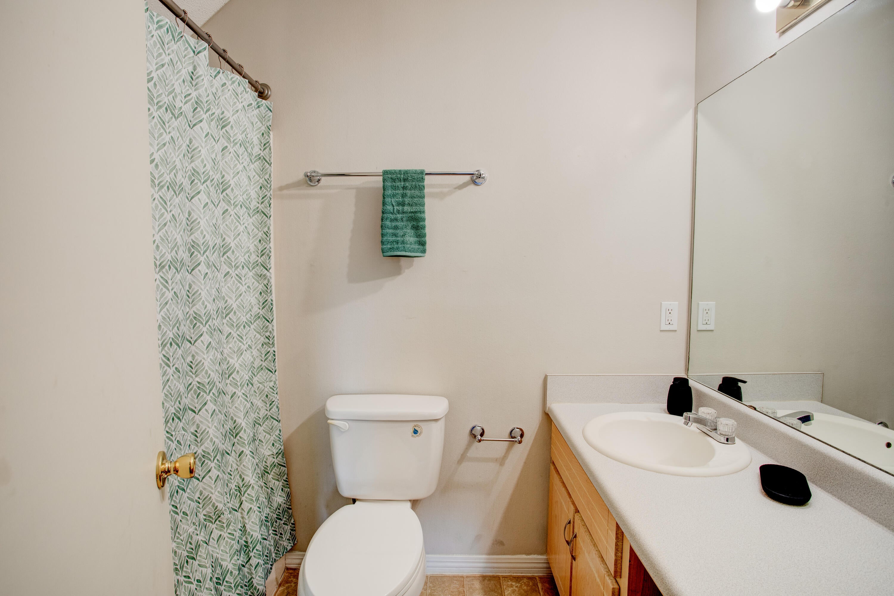 APLIN HEIGHTS S/D LOT 1 - Residential