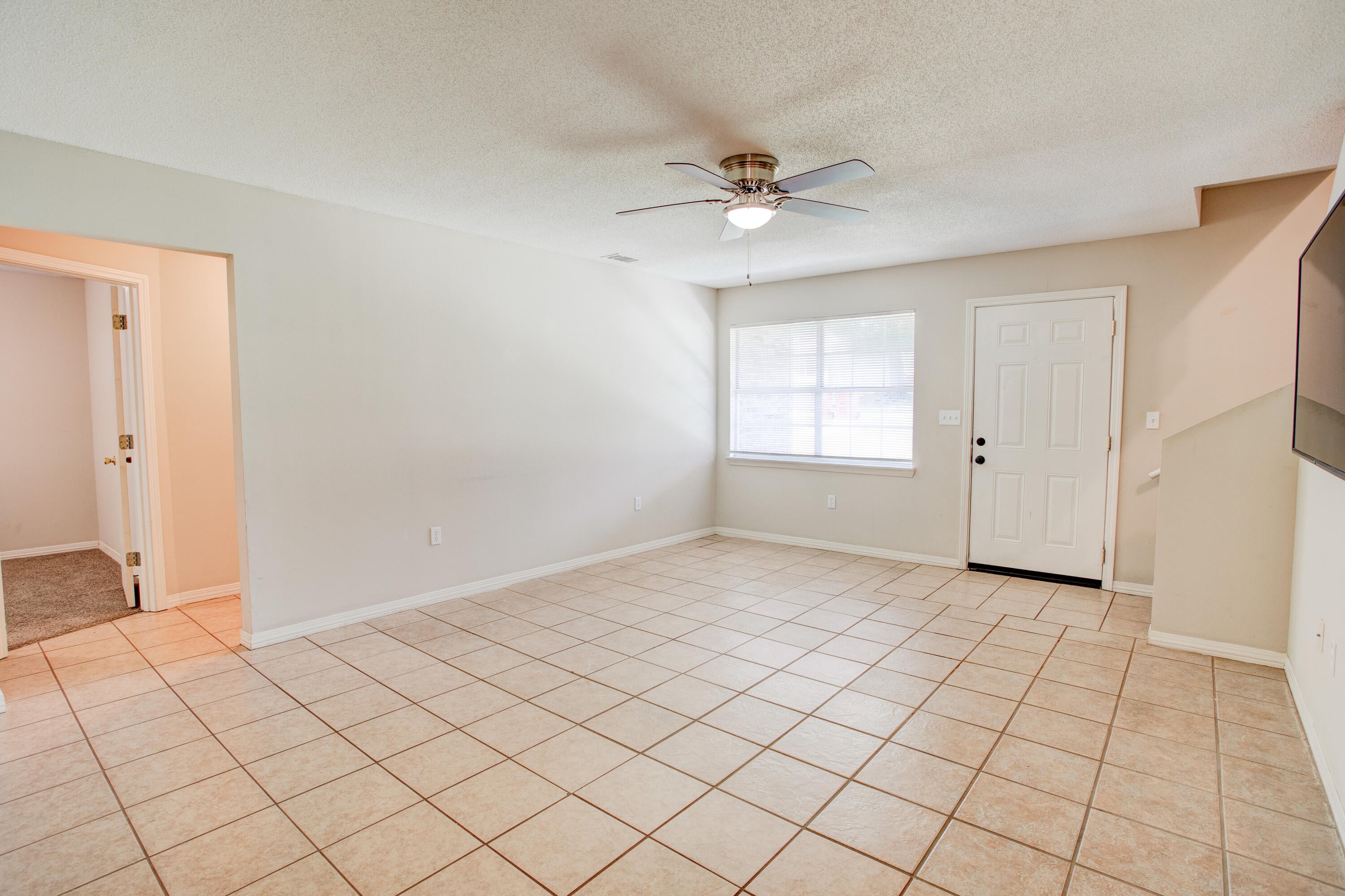APLIN HEIGHTS S/D LOT 1 - Residential