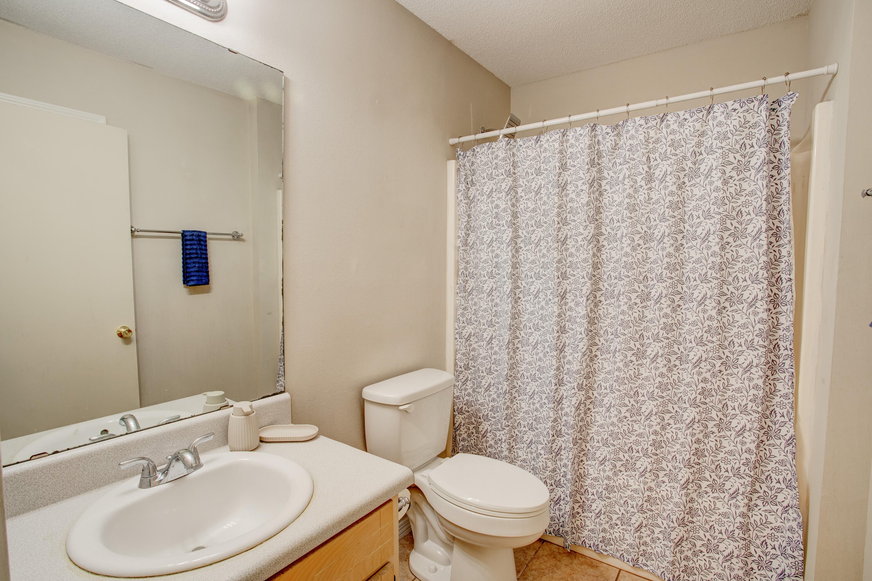 APLIN HEIGHTS S/D LOT 1 - Residential