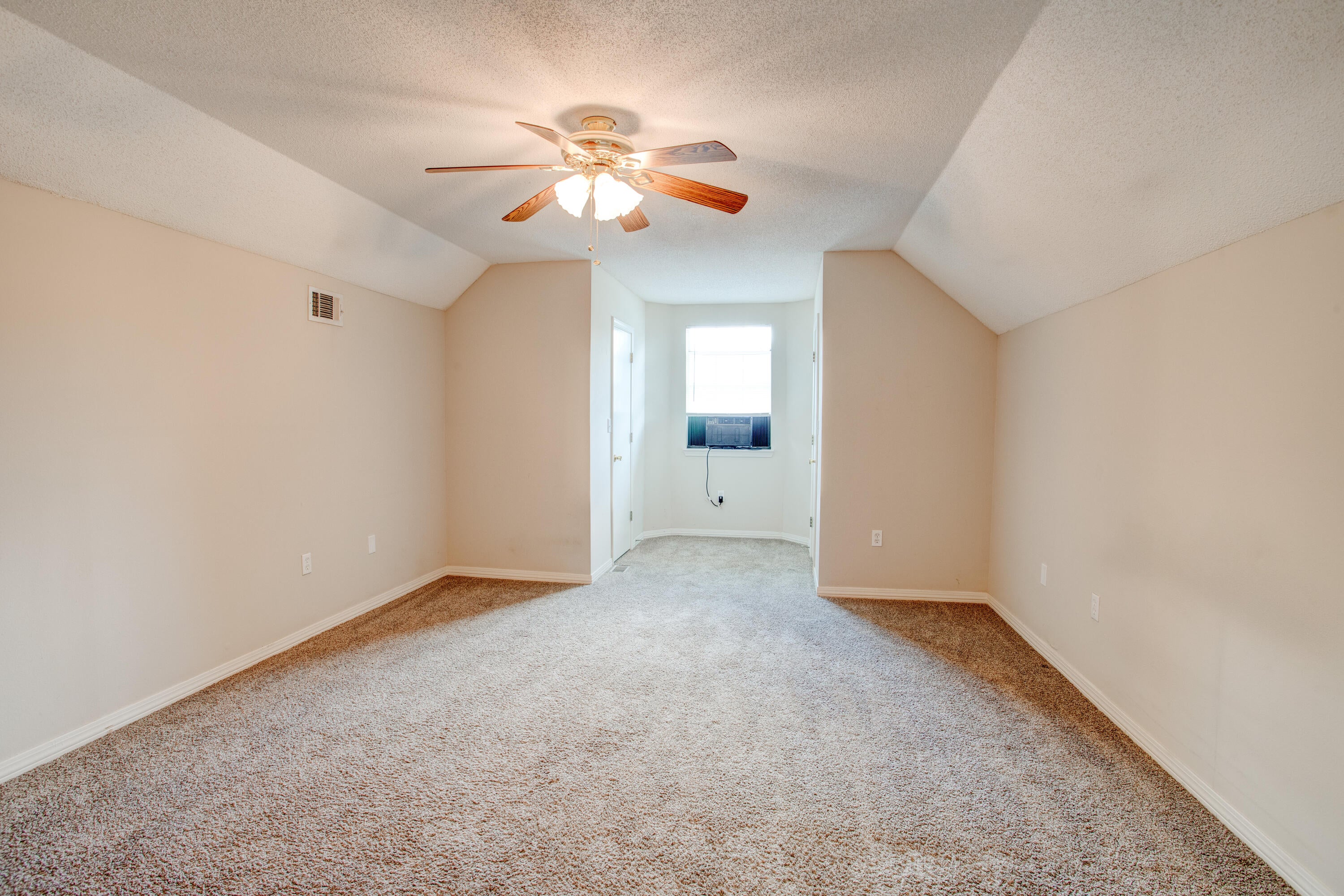 APLIN HEIGHTS S/D LOT 1 - Residential