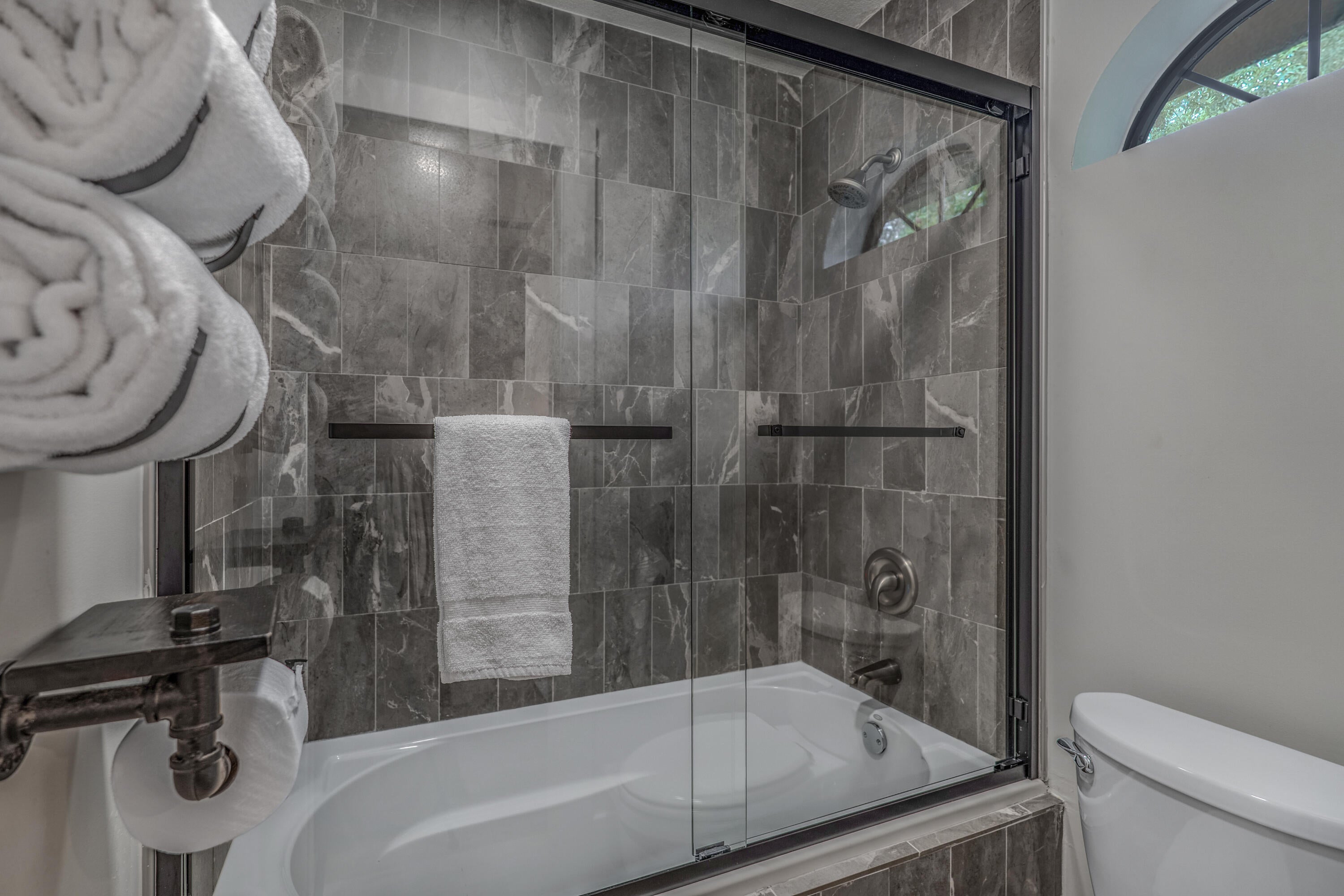 LAKEWOOD OF SEAGROVE BEACH - Residential