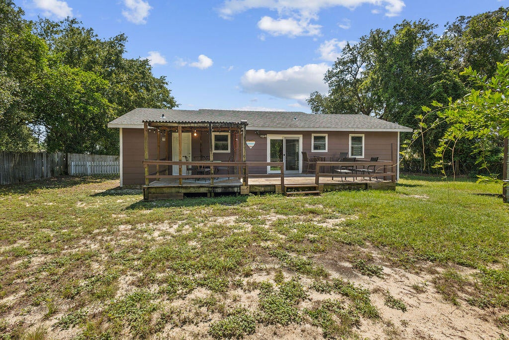 WEST NAVARRE - Residential