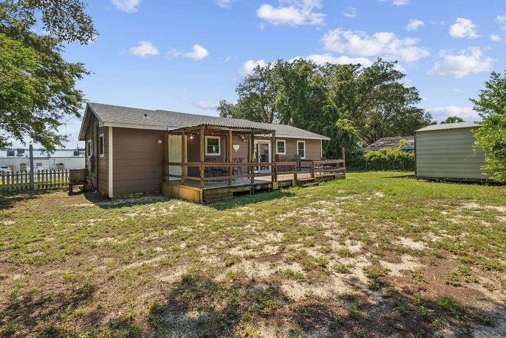 WEST NAVARRE - Residential