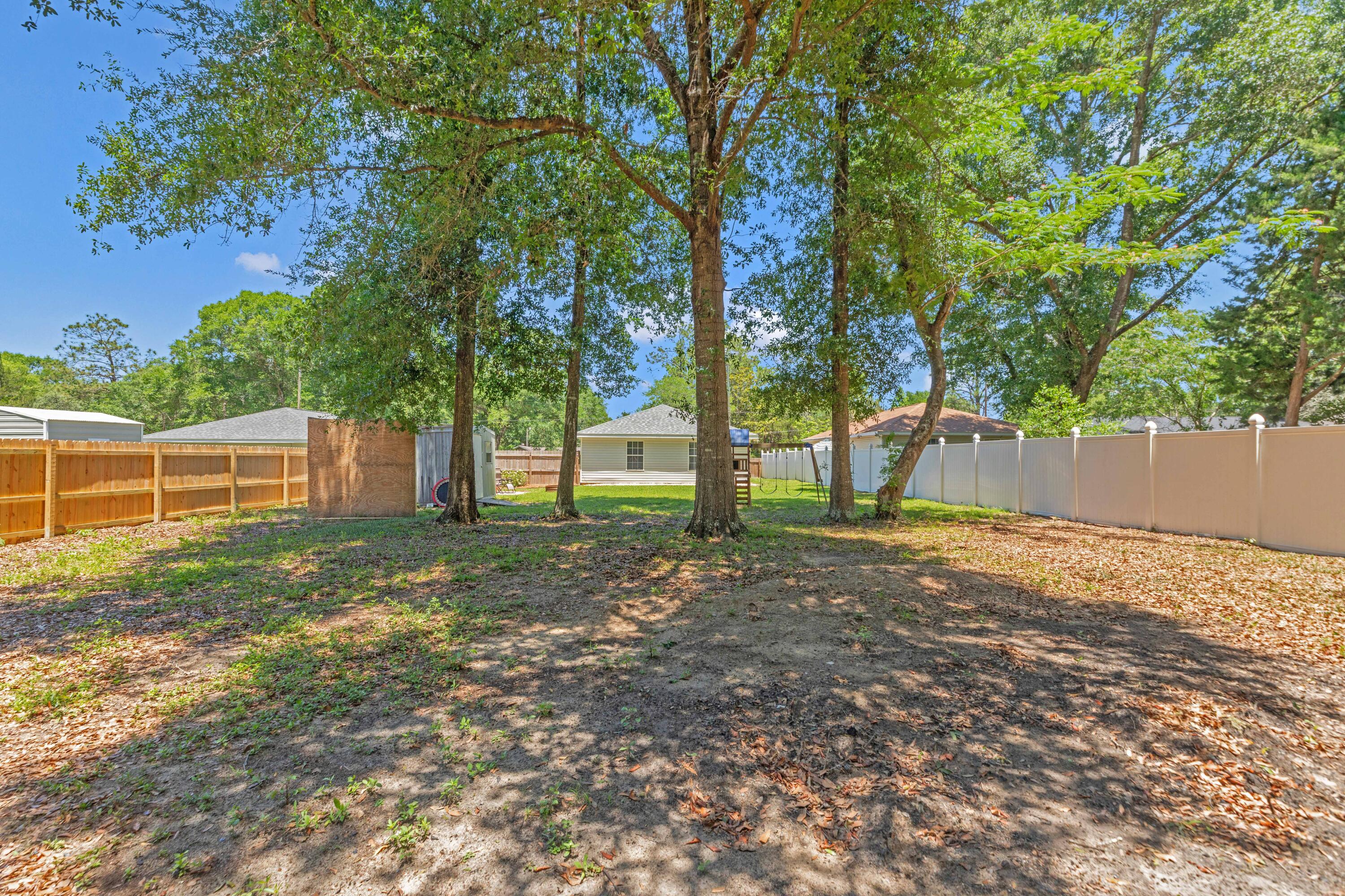 EDNEYS WEST HILL - Residential