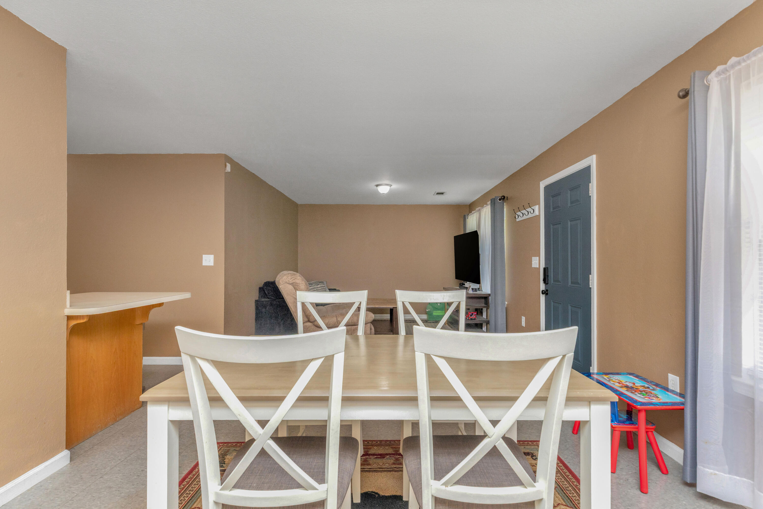 EDNEYS WEST HILL - Residential