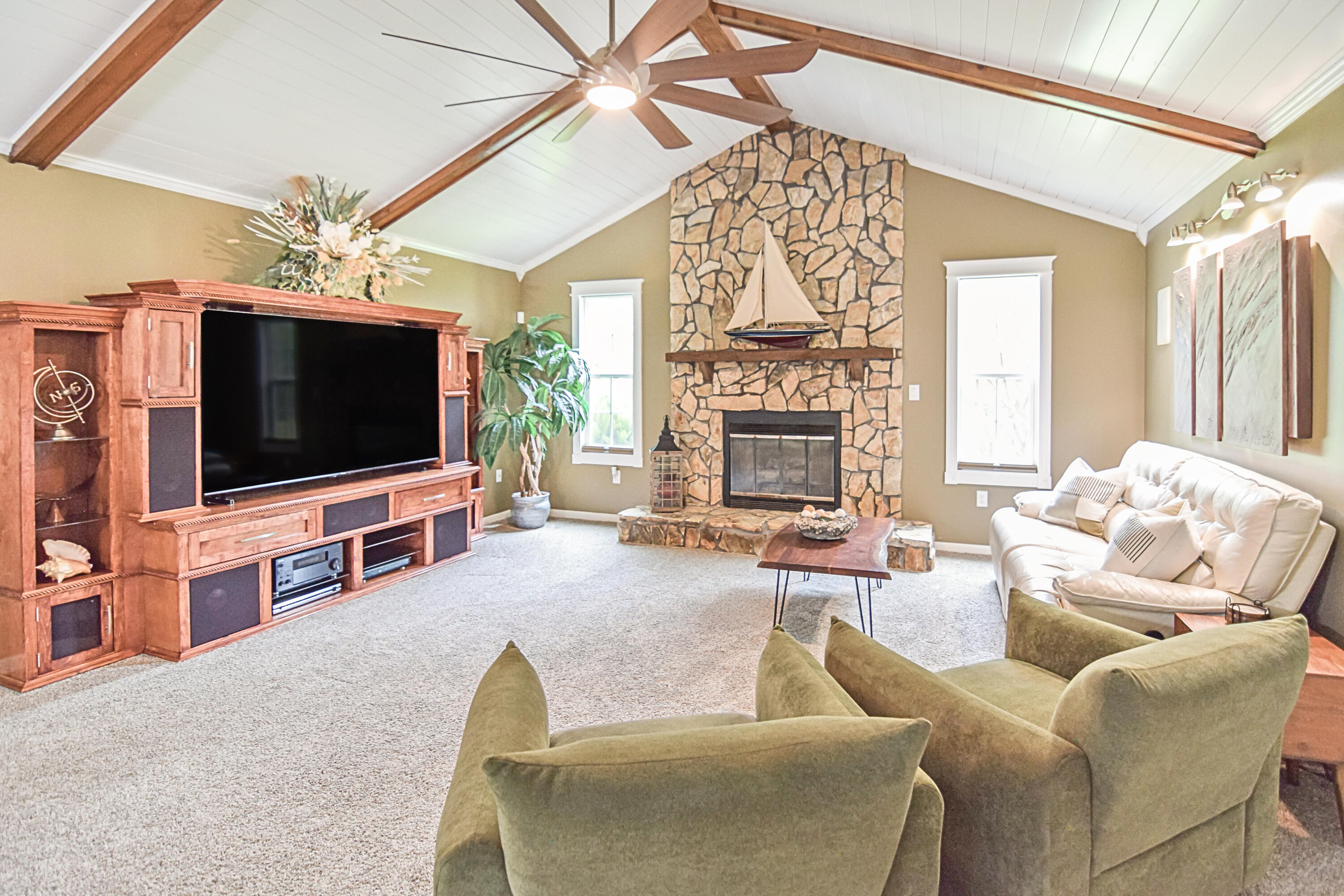 GRANDVIEW HEIGHTS - Residential