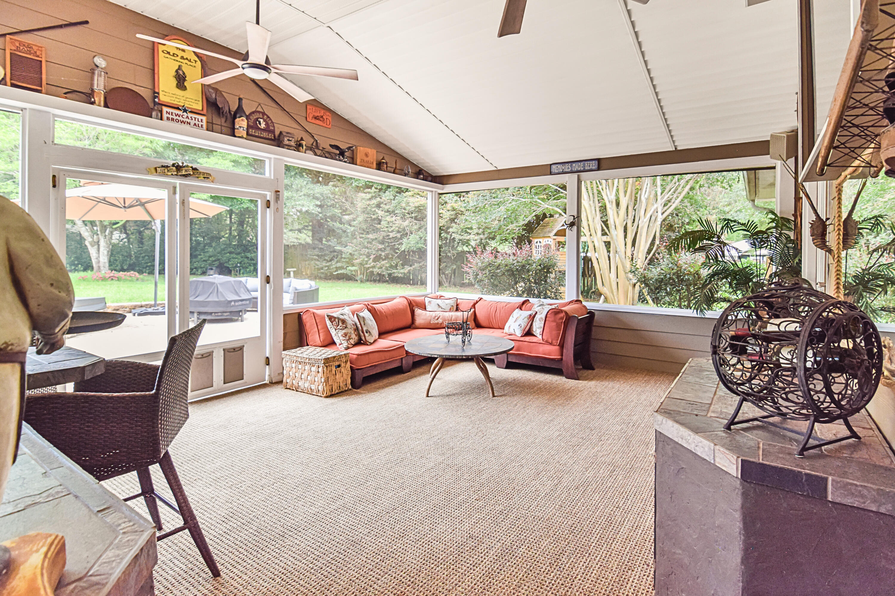 GRANDVIEW HEIGHTS - Residential