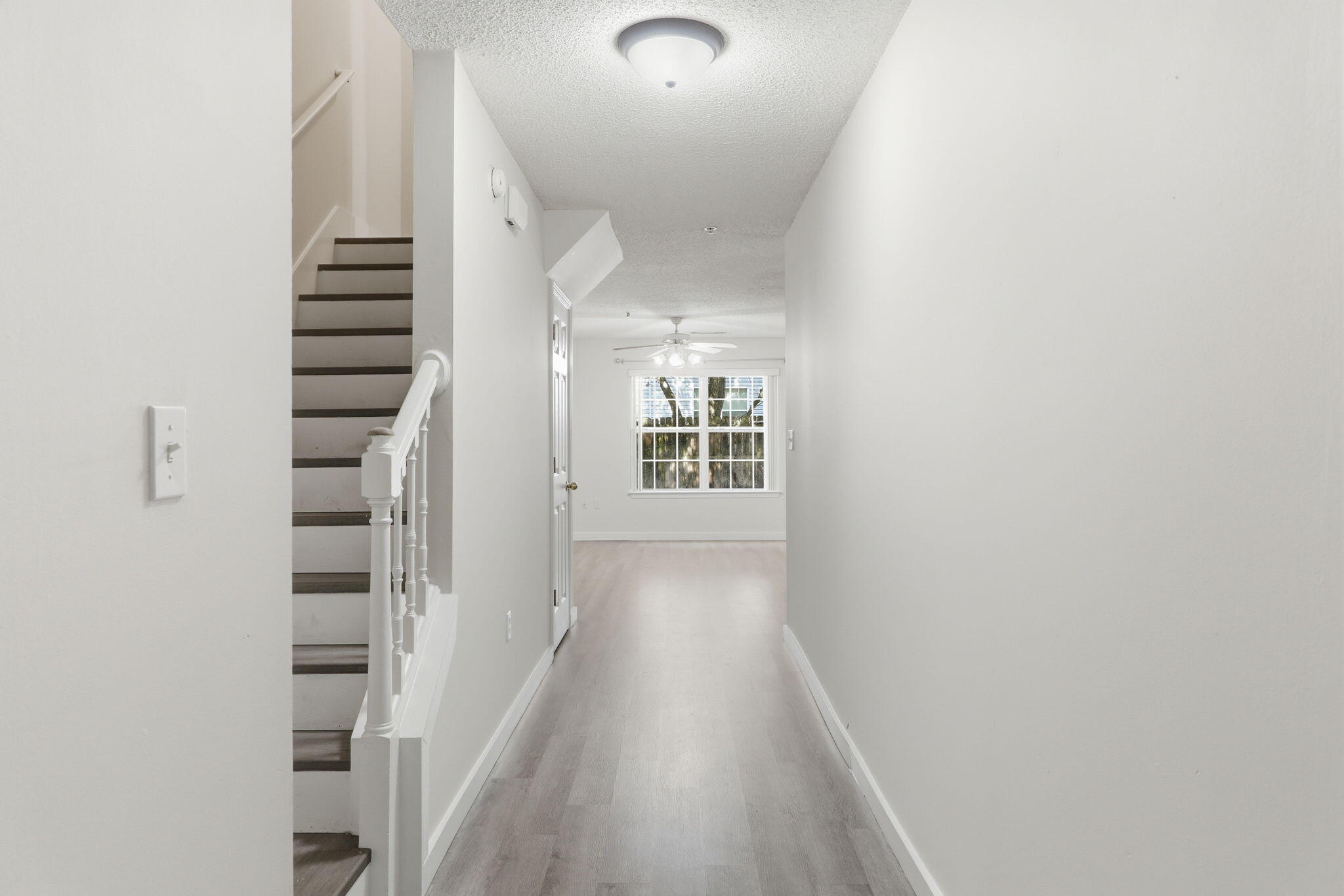 ROLLING PINES - Residential Lease