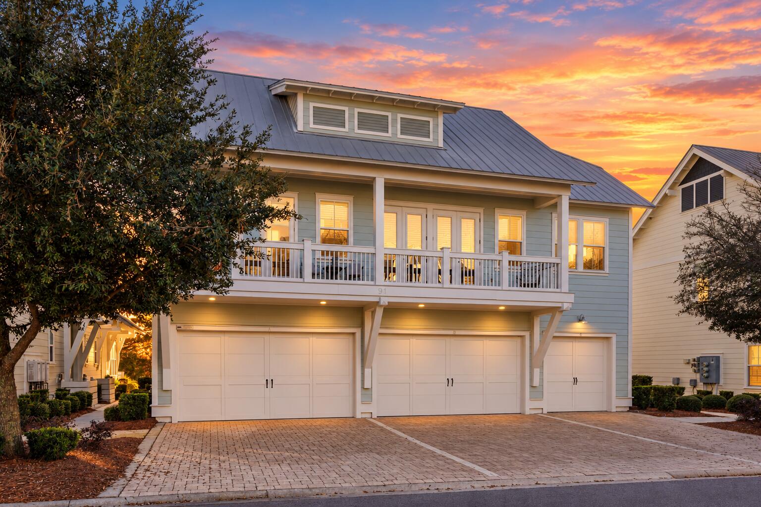 PROMINENCE - Residential