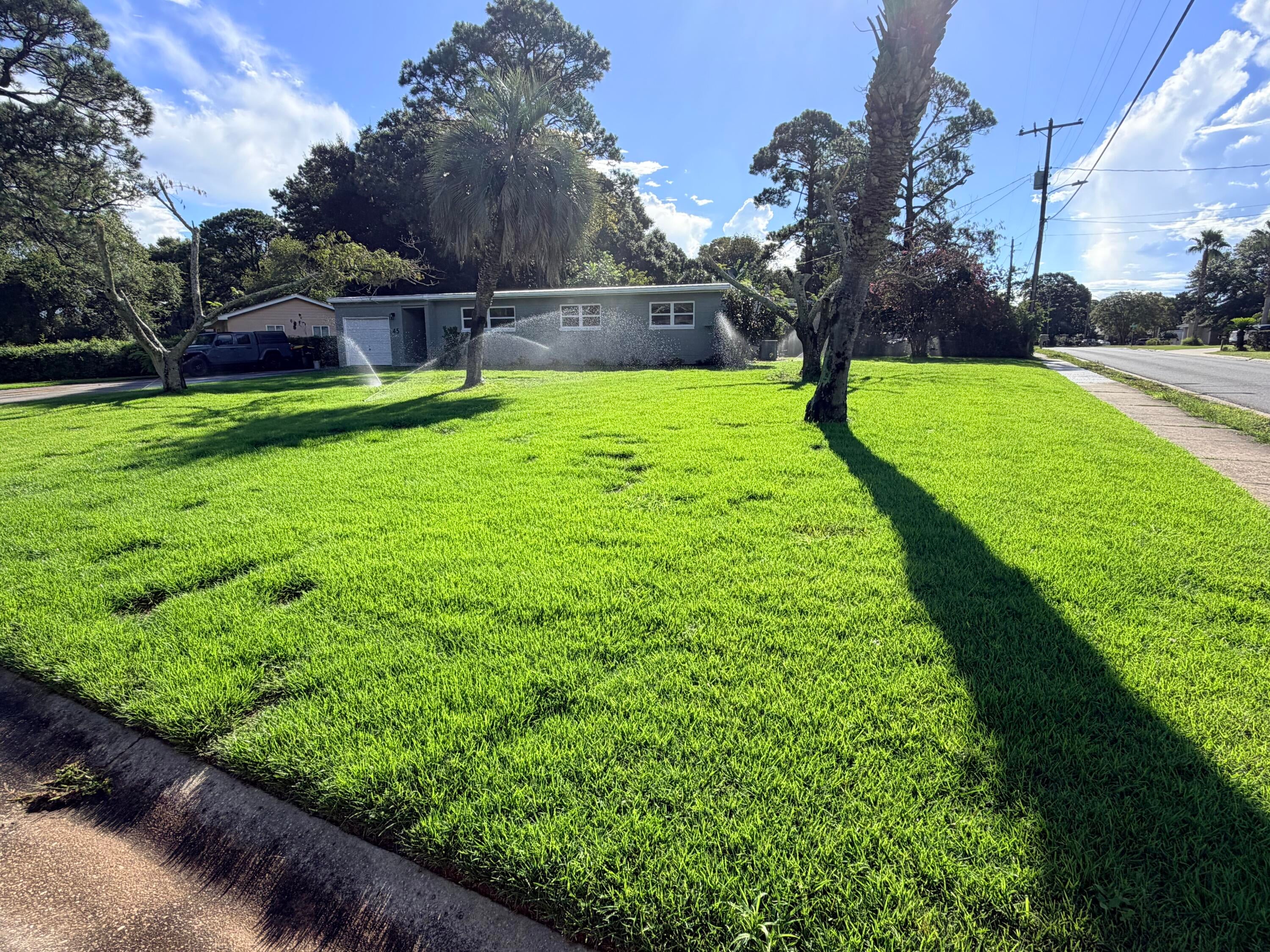 ELLIOTTS POINT - Residential Lease