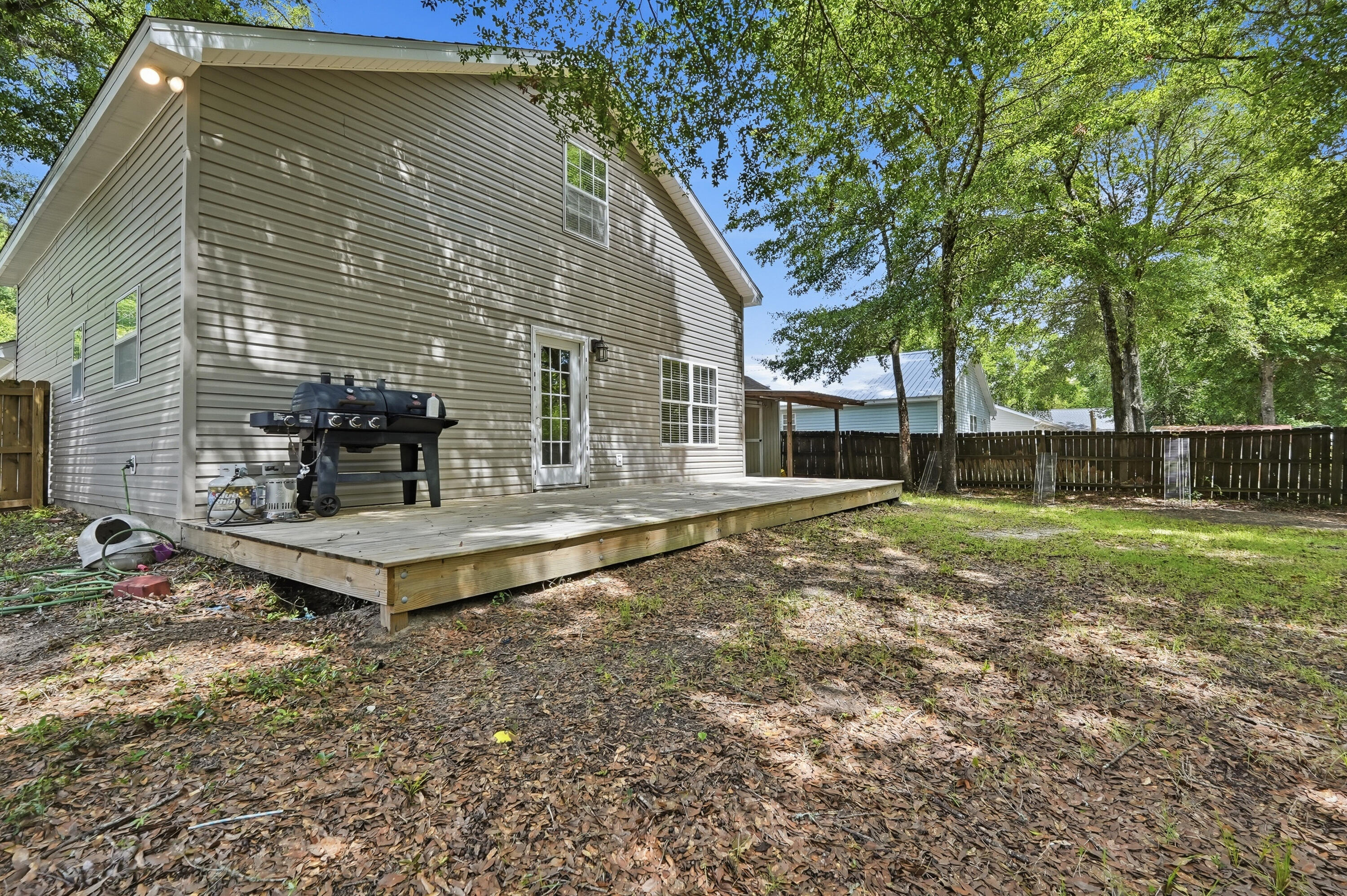 TIMBER WIND ESTATES - Residential Lease