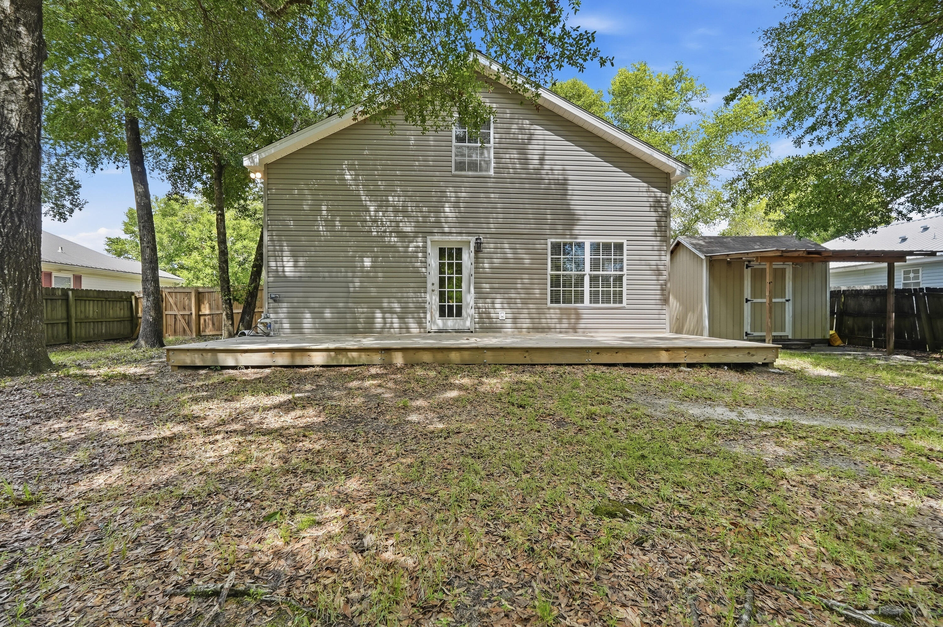 TIMBER WIND ESTATES - Residential Lease