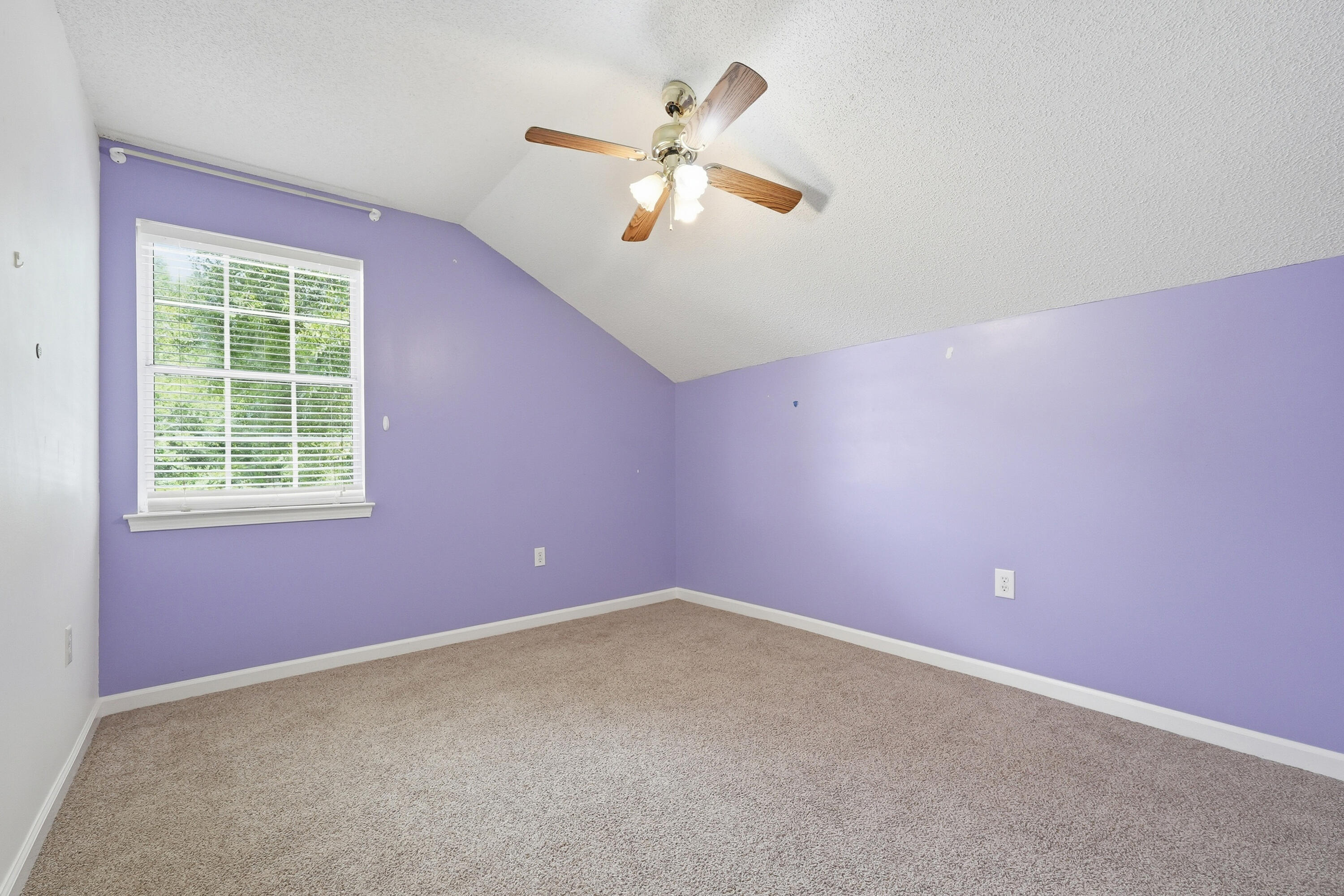 TIMBER WIND ESTATES - Residential Lease