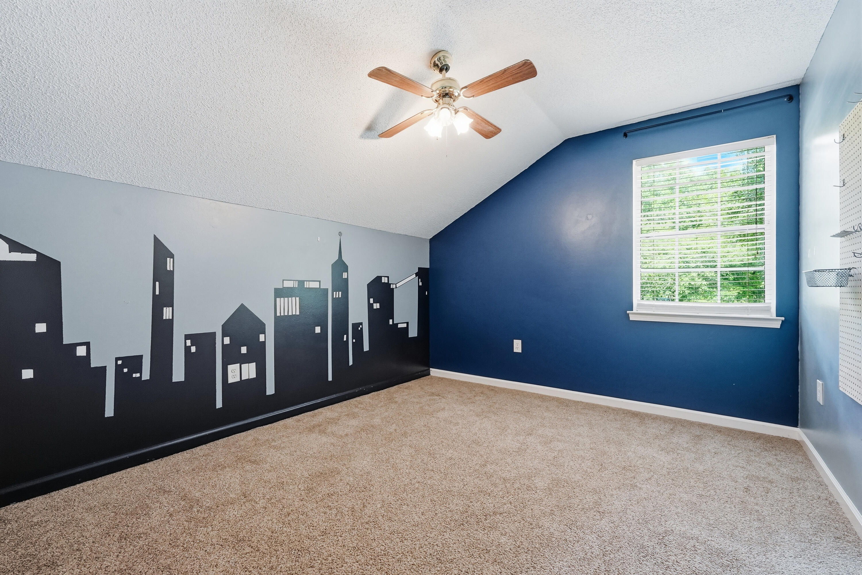 TIMBER WIND ESTATES - Residential Lease