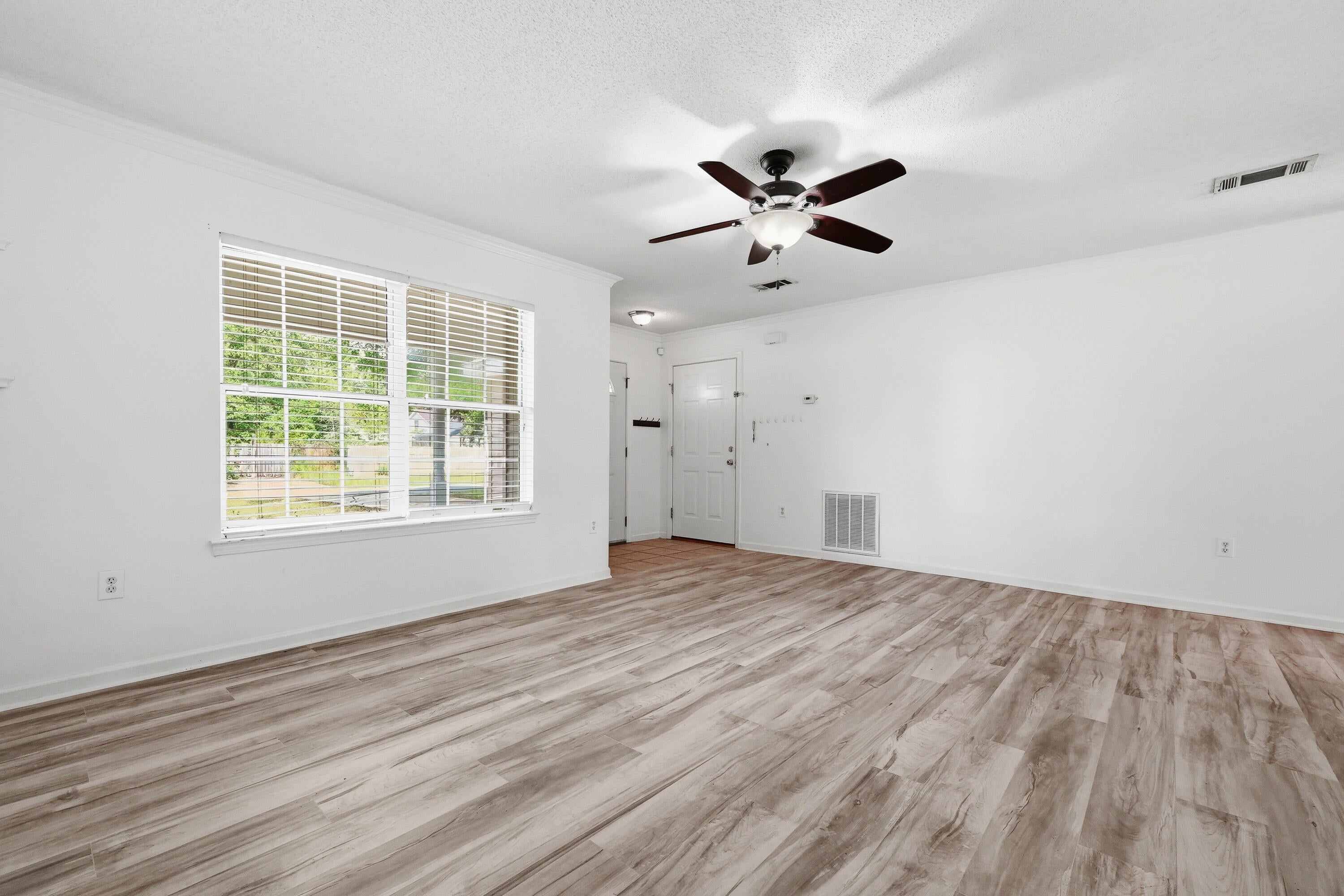 TIMBER WIND ESTATES - Residential Lease