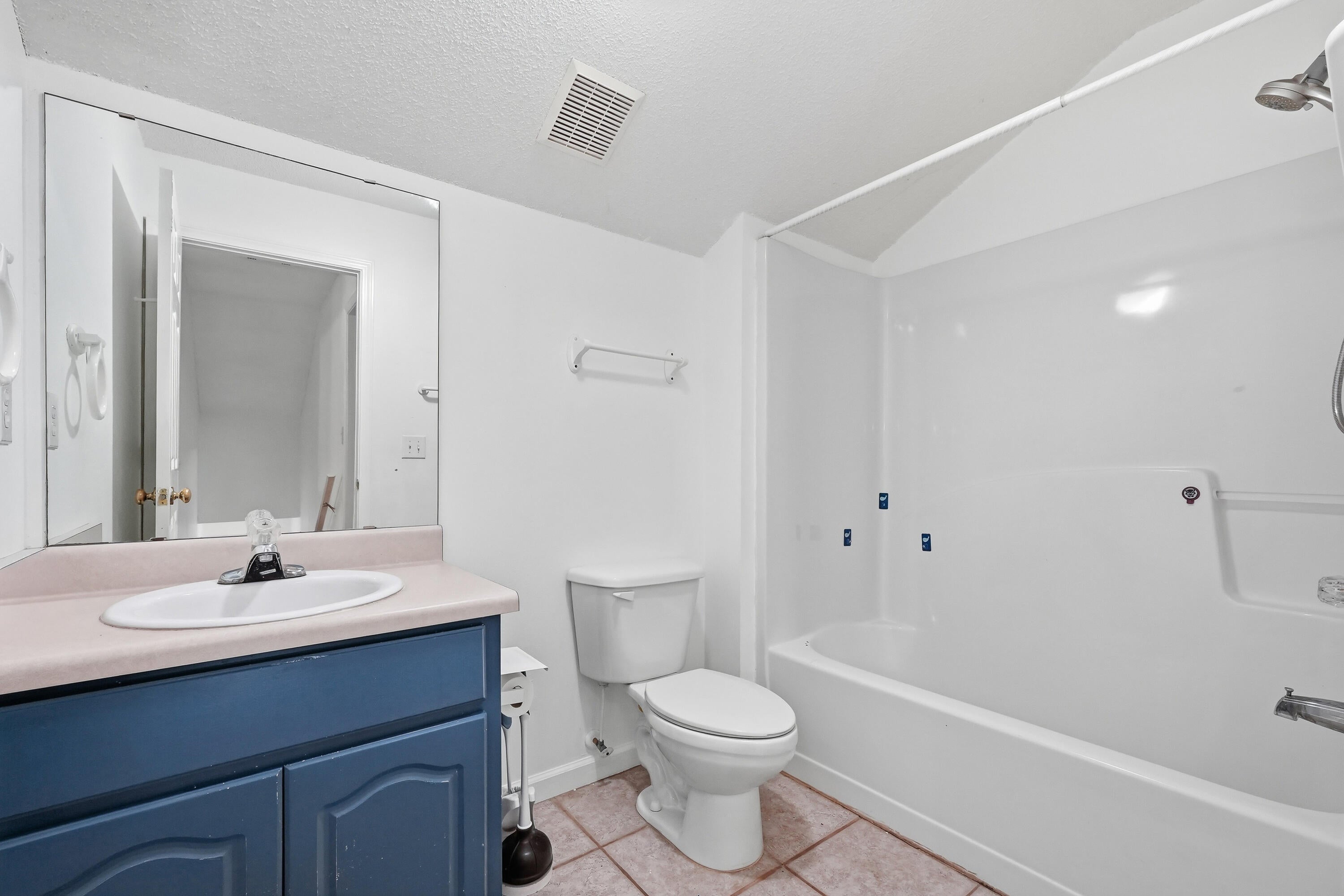 TIMBER WIND ESTATES - Residential Lease