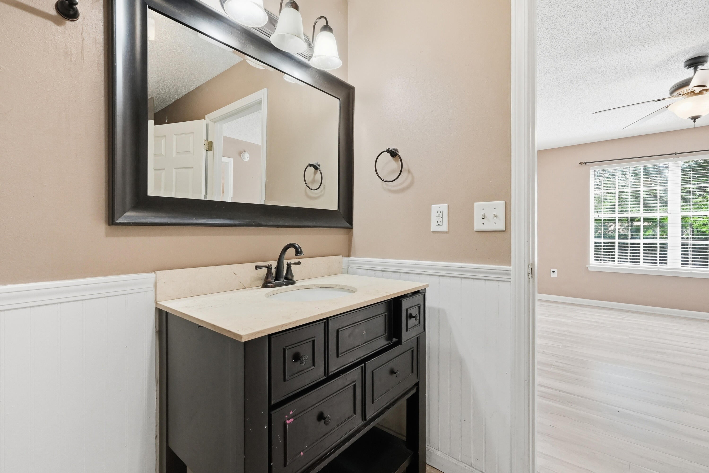 TIMBER WIND ESTATES - Residential Lease