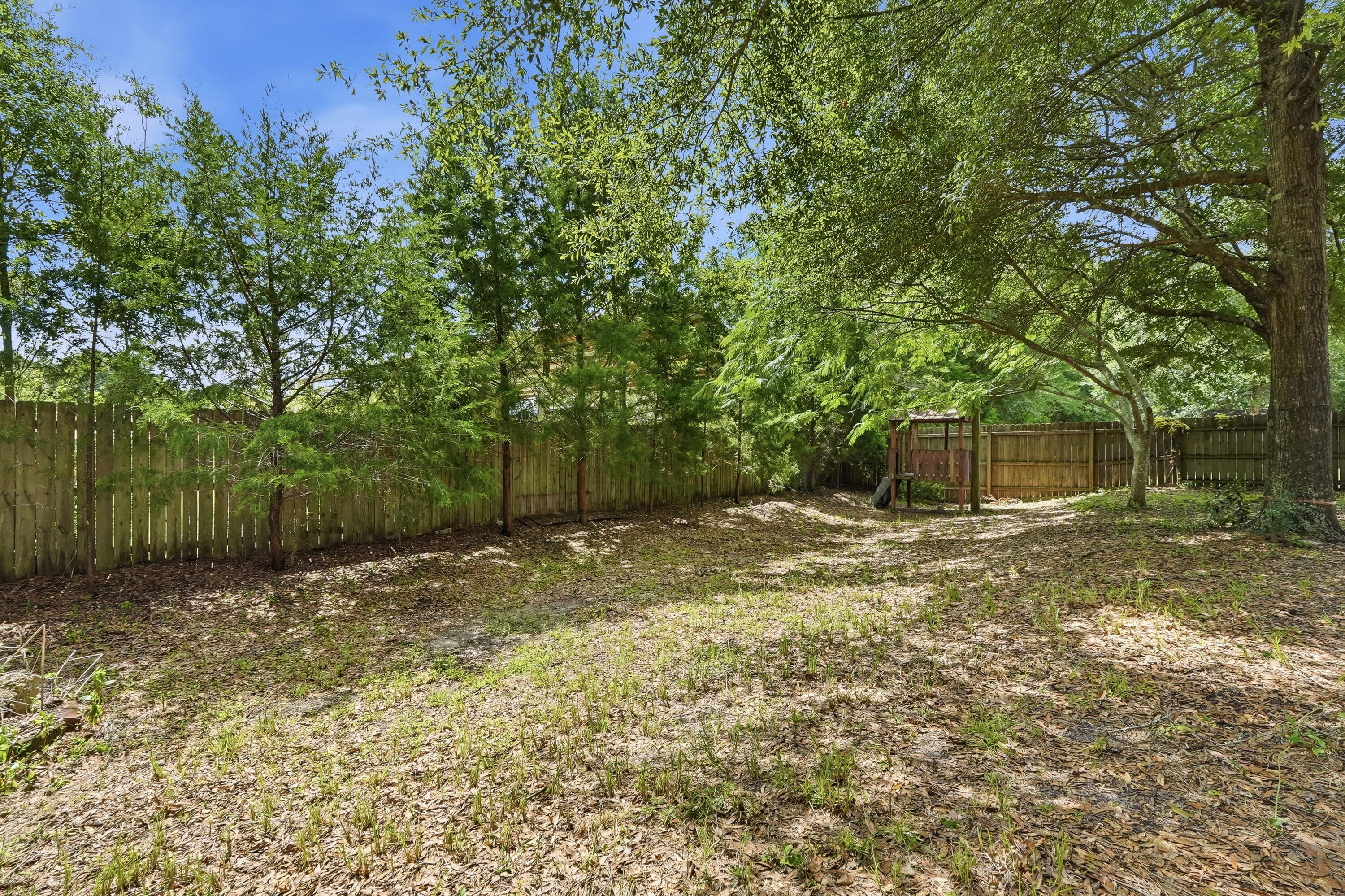 TIMBER WIND ESTATES - Residential Lease