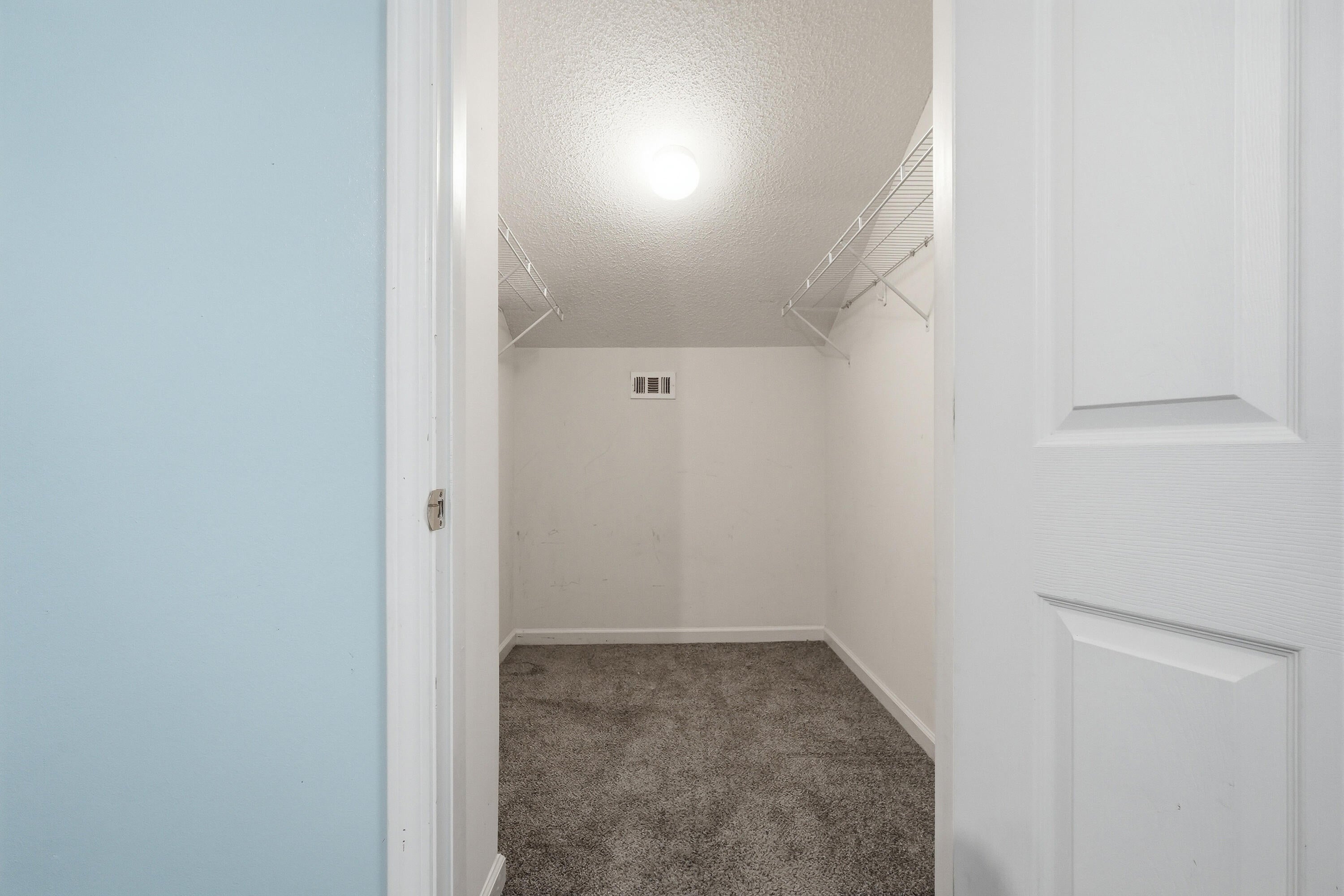TIMBER WIND ESTATES - Residential Lease