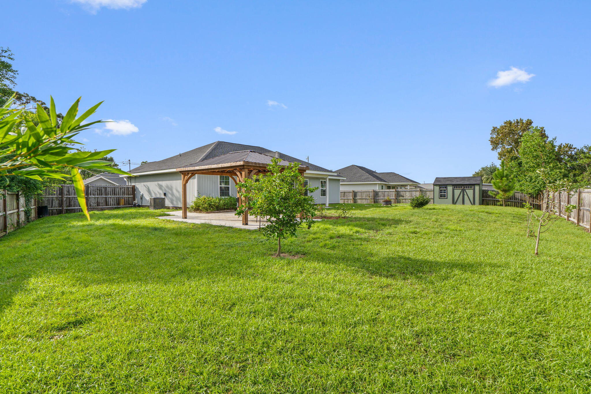 EAST BAY HEIGHTS - Residential