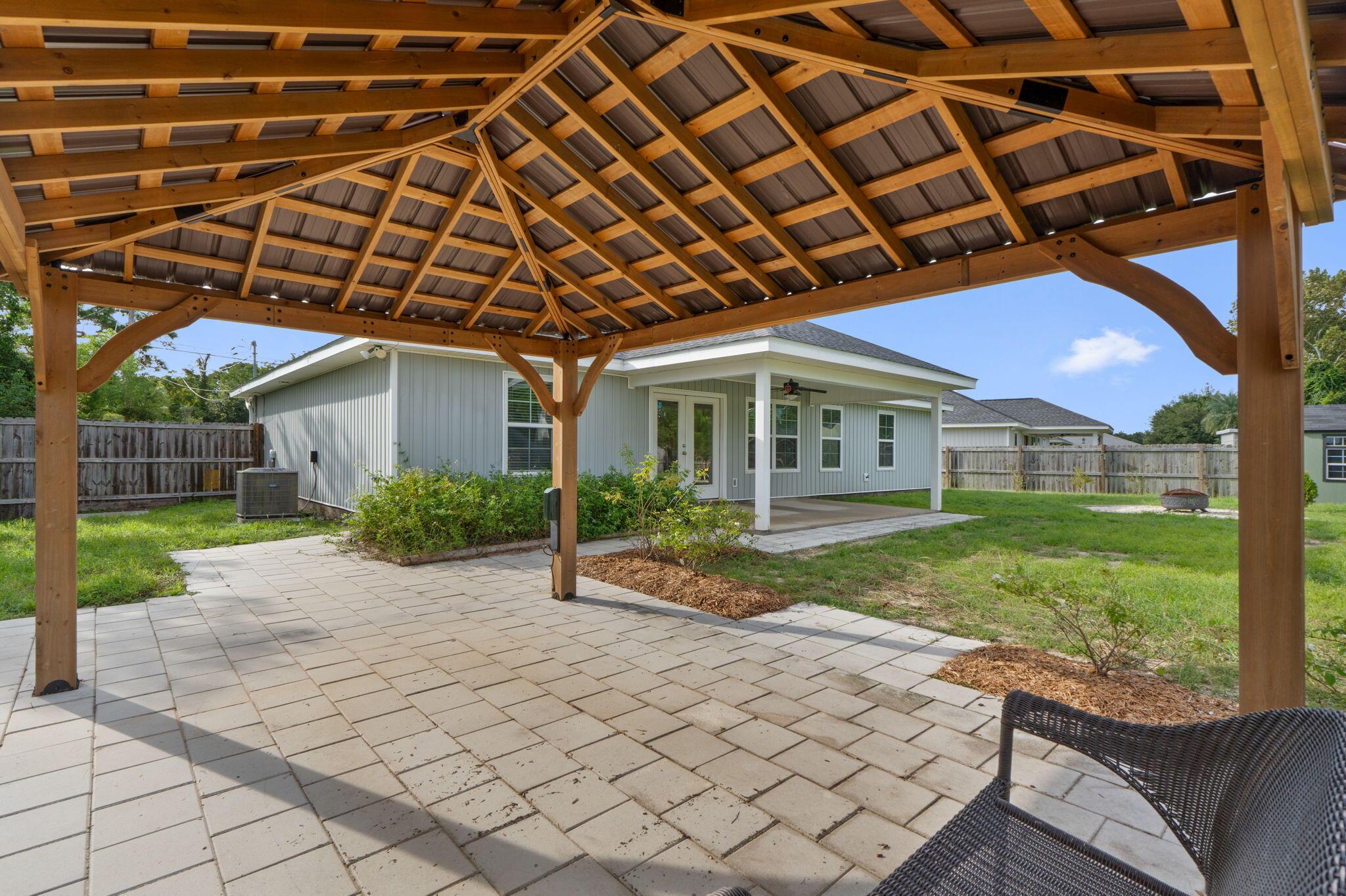EAST BAY HEIGHTS - Residential