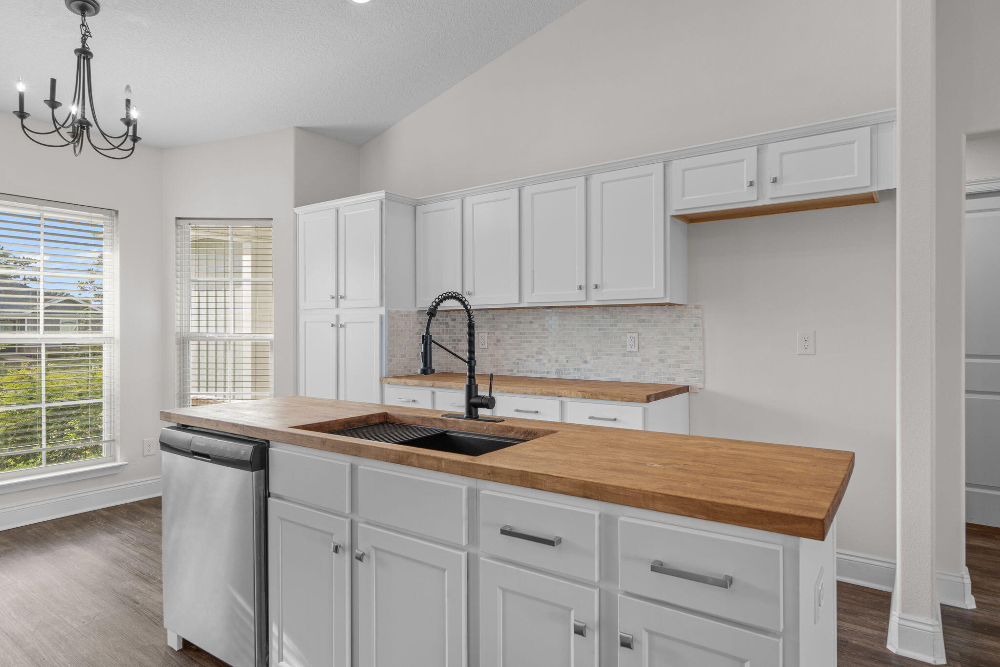 EAST BAY HEIGHTS - Residential