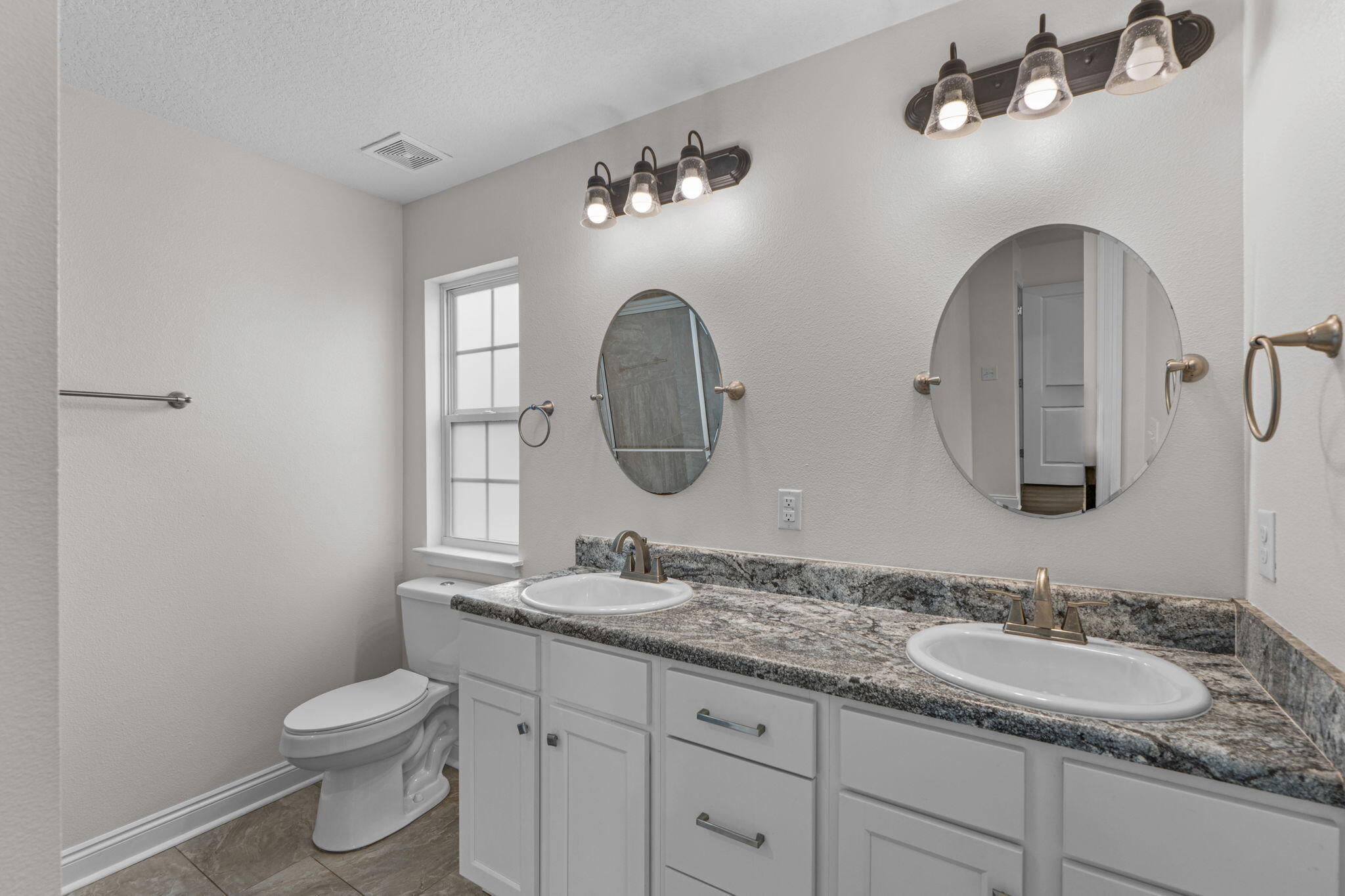 EAST BAY HEIGHTS - Residential