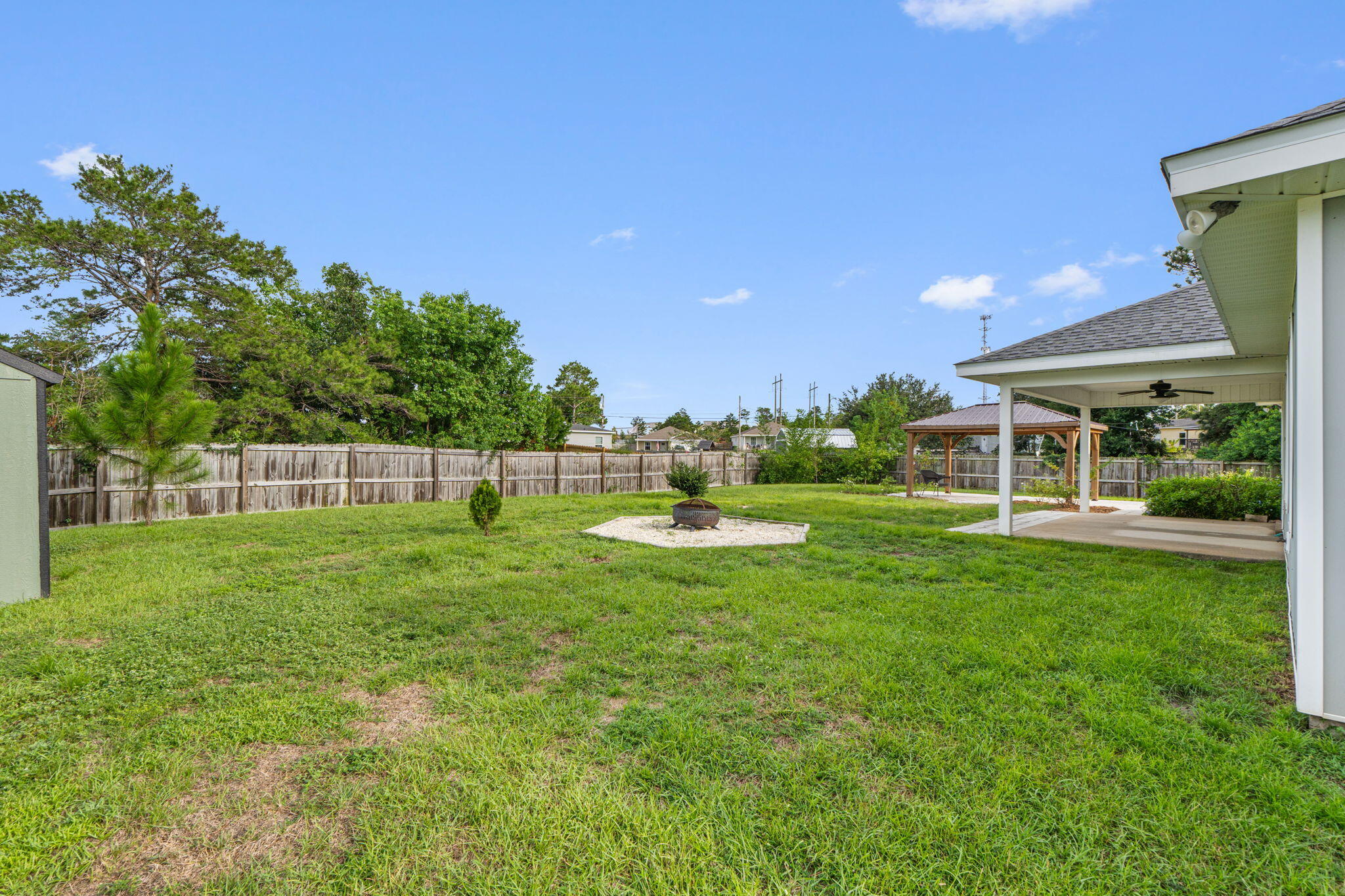 EAST BAY HEIGHTS - Residential