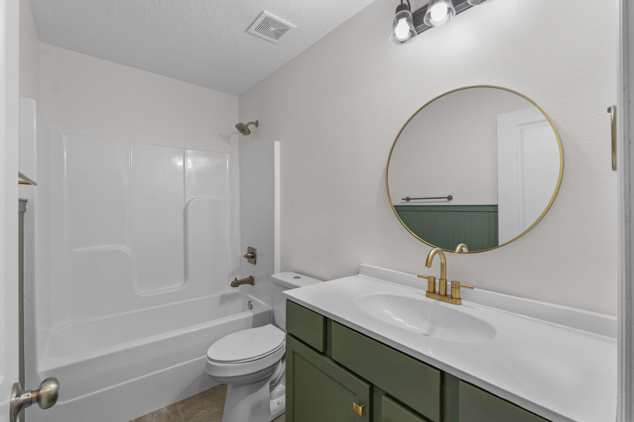 EAST BAY HEIGHTS - Residential