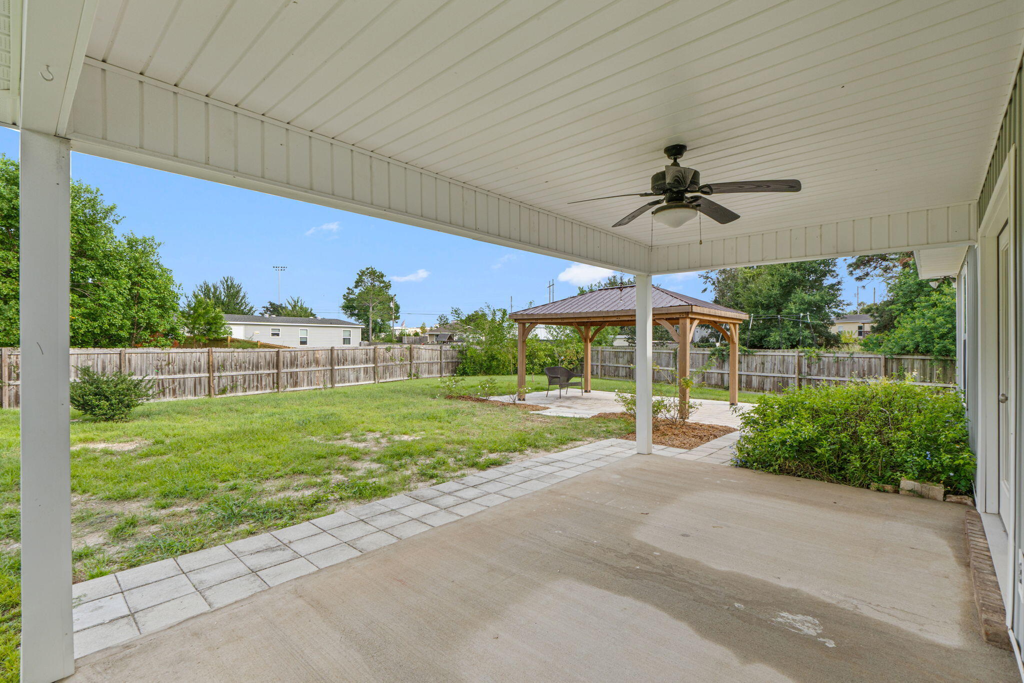 EAST BAY HEIGHTS - Residential