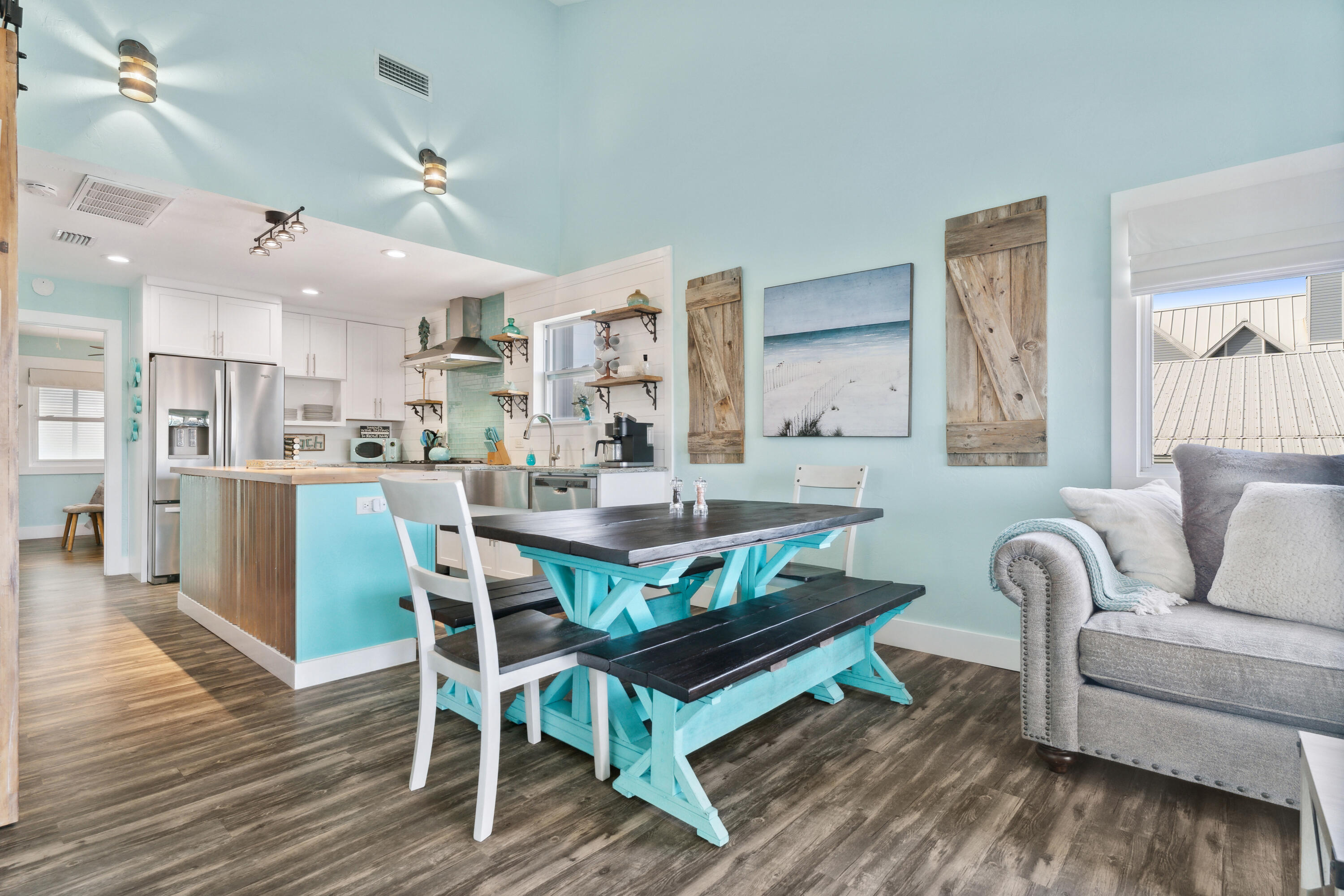 HOLIDAY ISLE - Residential