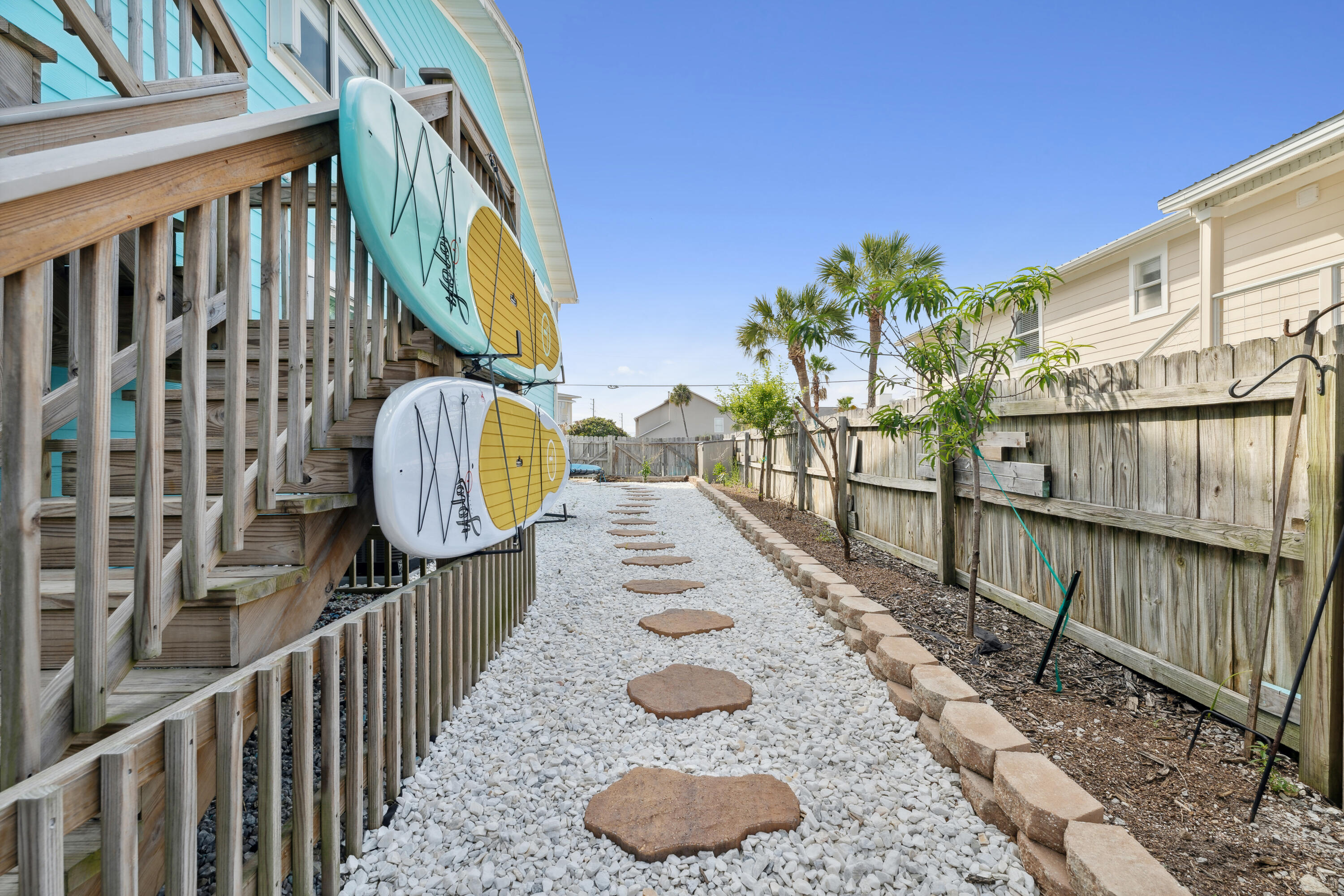 HOLIDAY ISLE - Residential