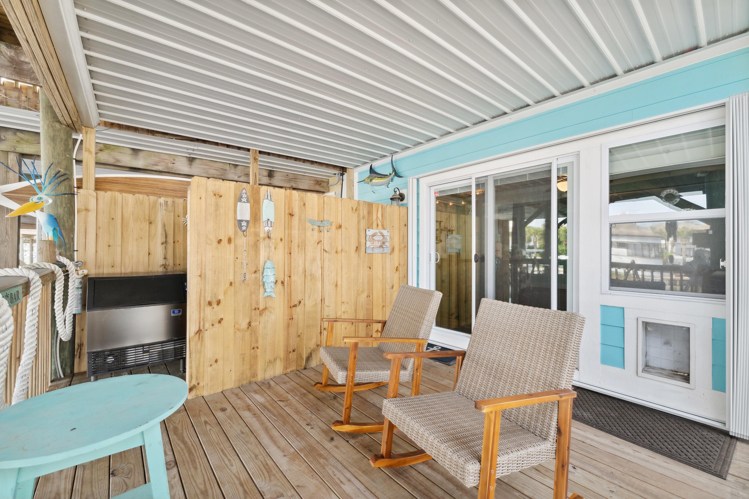 HOLIDAY ISLE - Residential