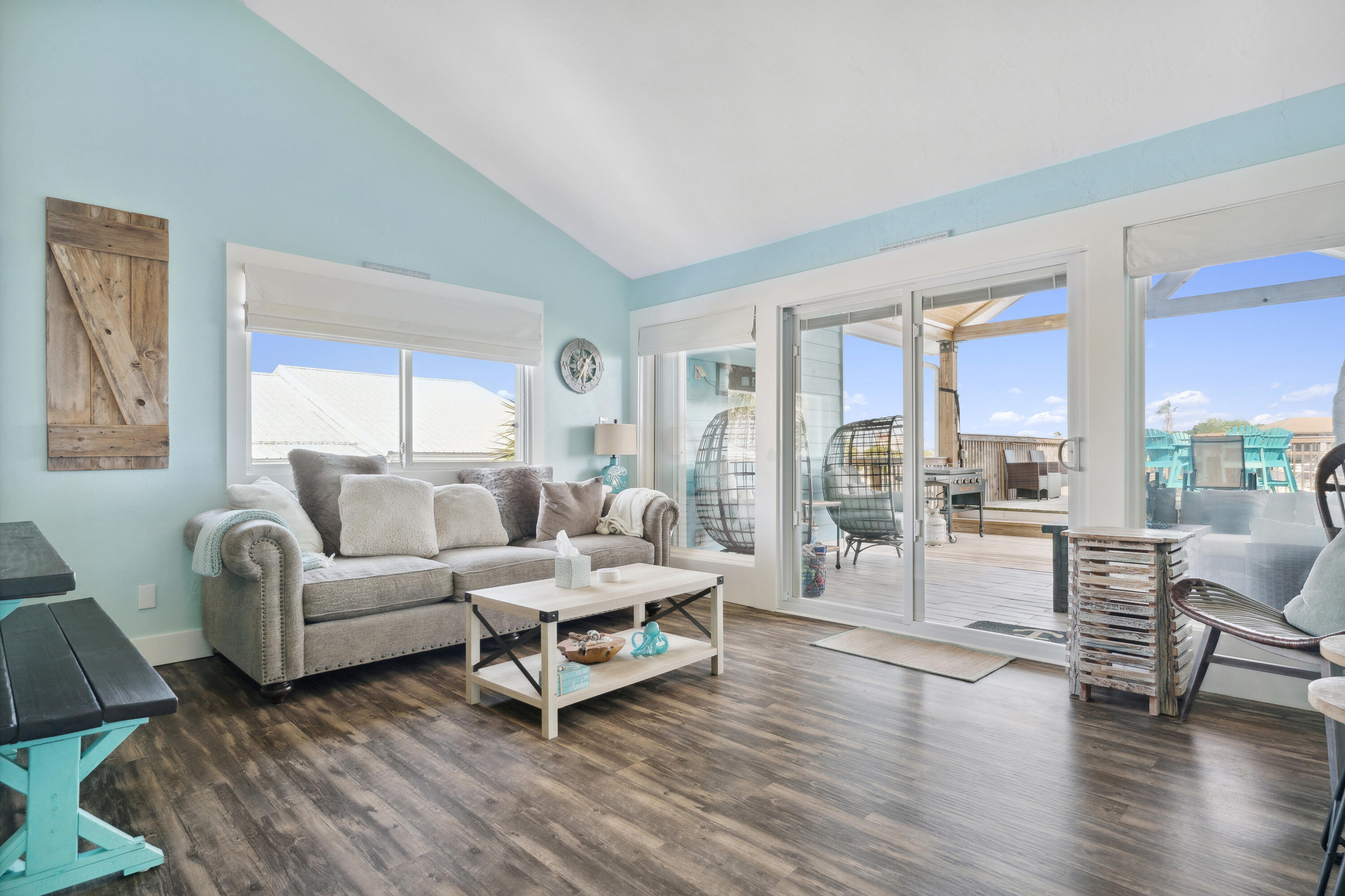 HOLIDAY ISLE - Residential