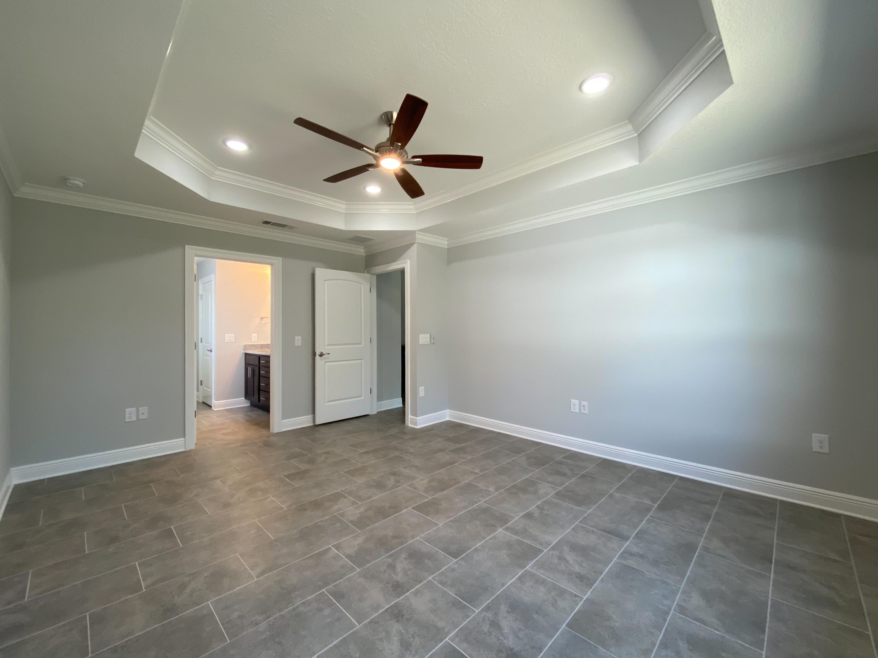 RIVERSIDE LANDING - Residential Lease