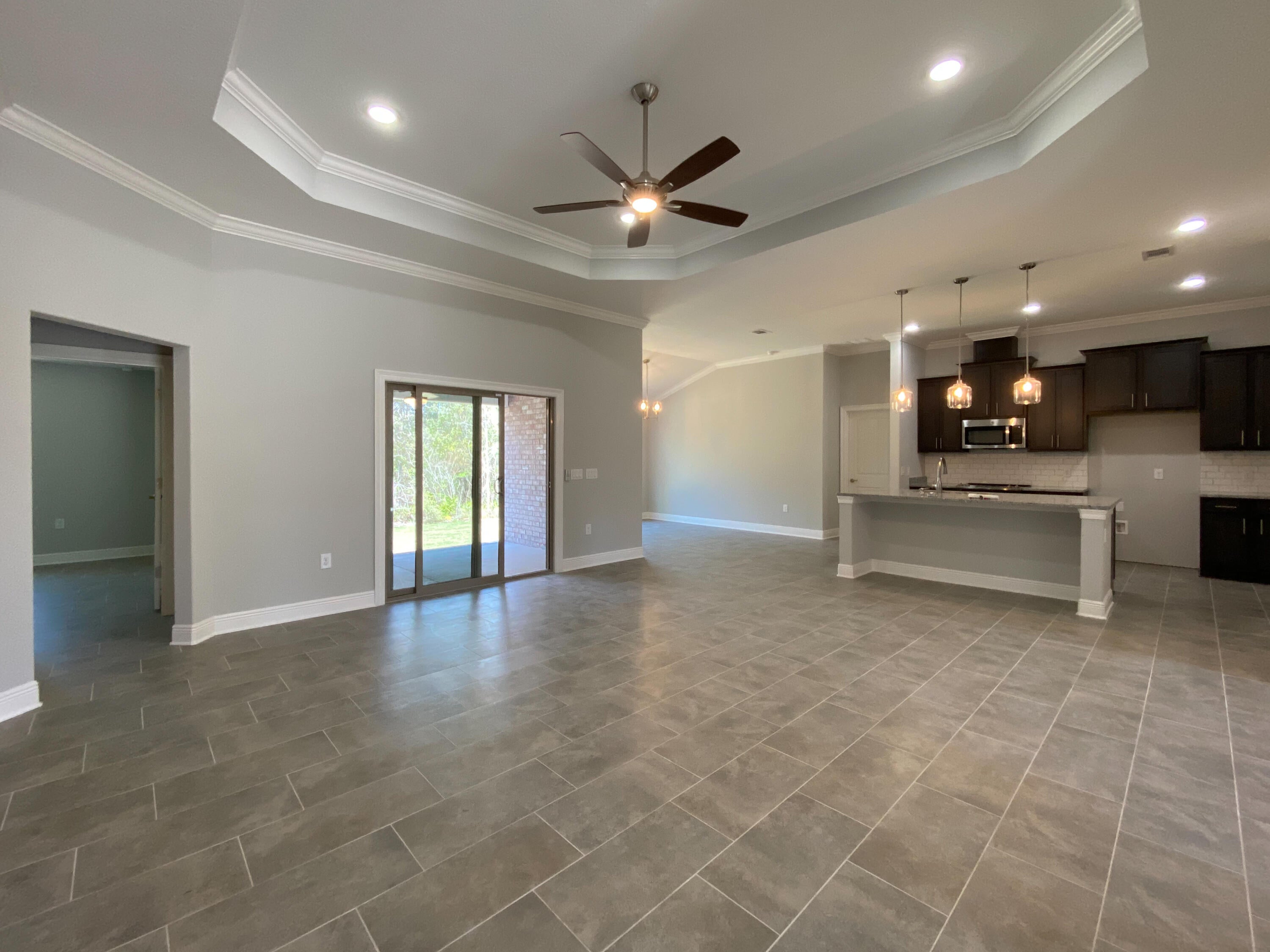 RIVERSIDE LANDING - Residential Lease