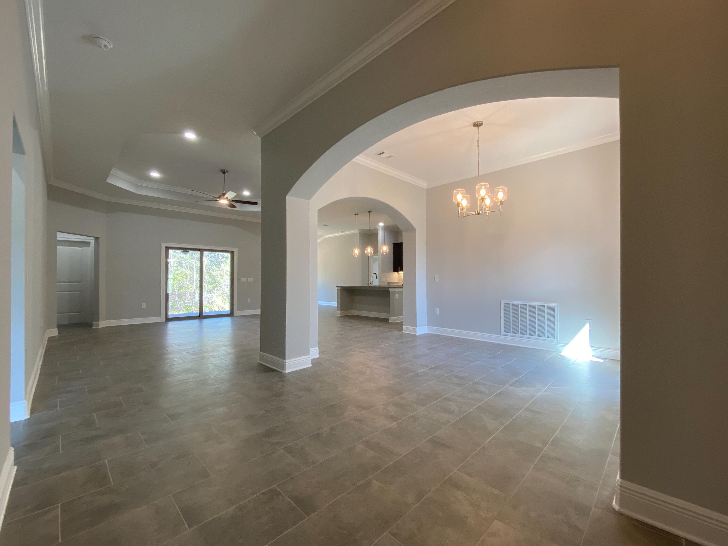 RIVERSIDE LANDING - Residential Lease