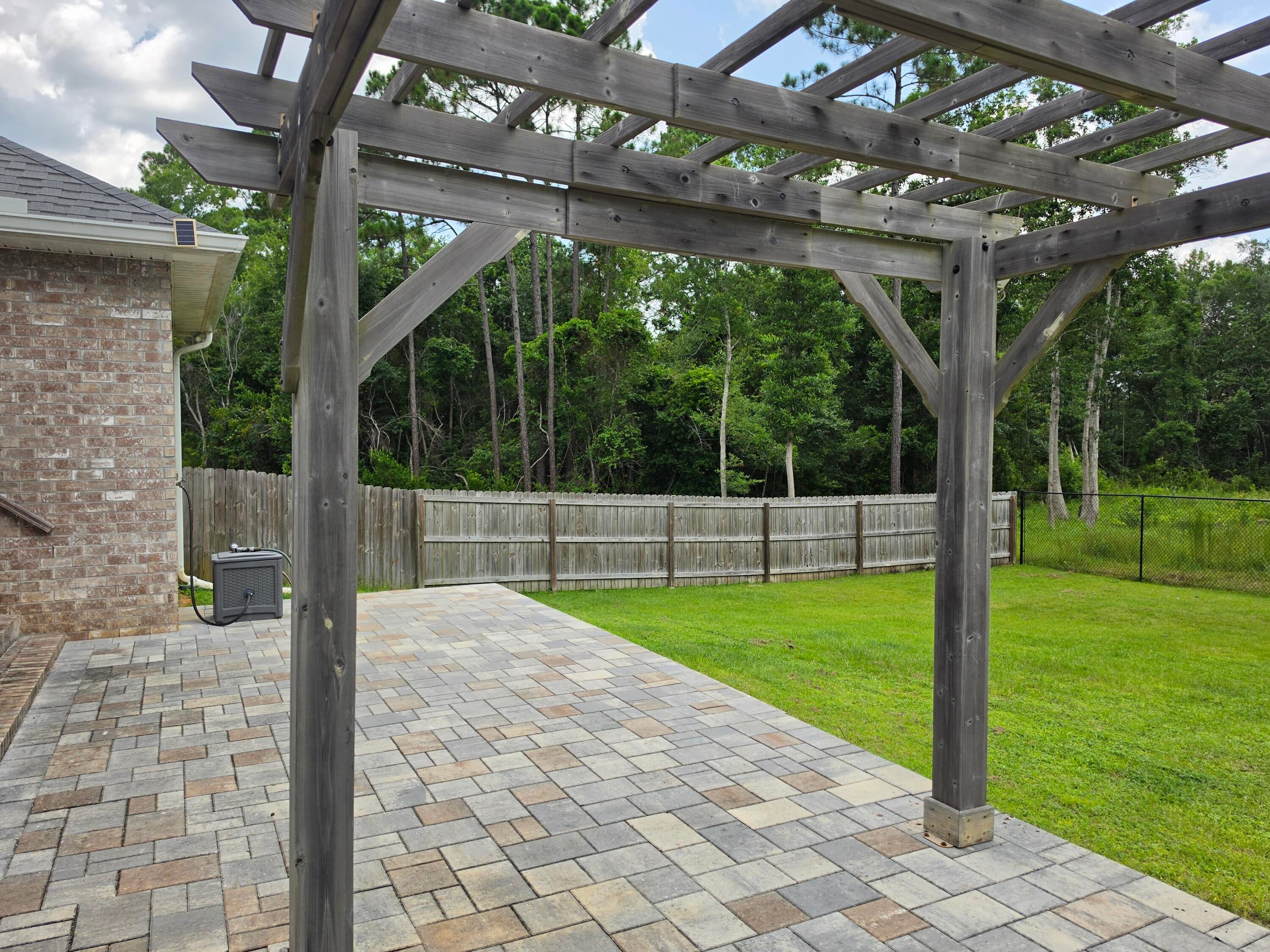 RIVERSIDE LANDING - Residential Lease