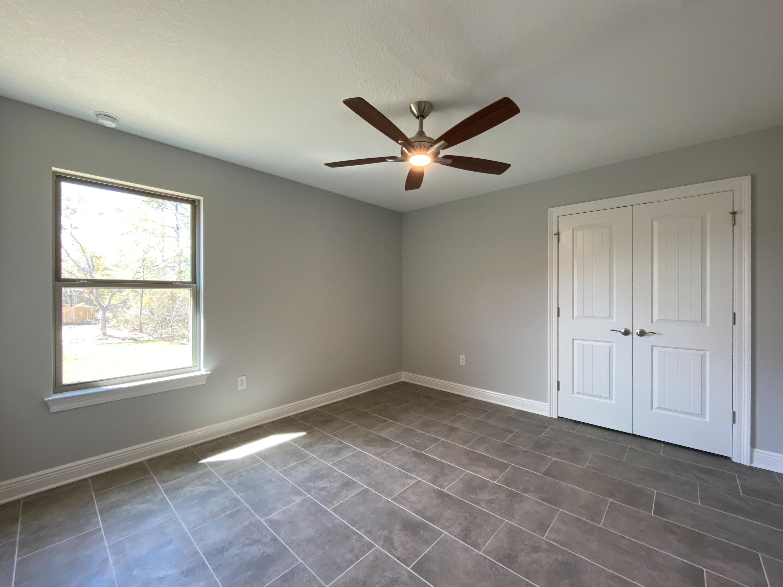 RIVERSIDE LANDING - Residential Lease