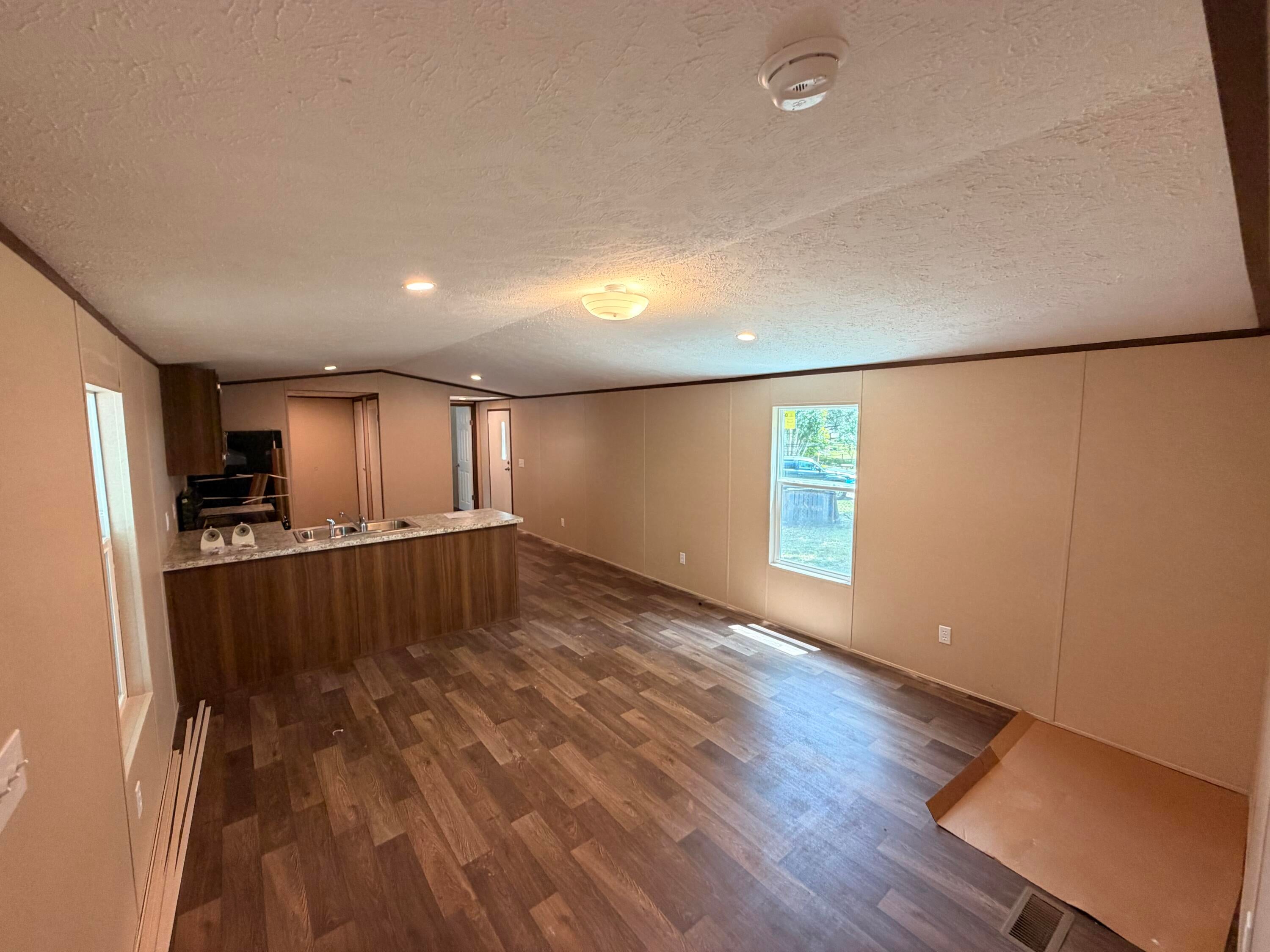 Magnolia Court - Residential Lease