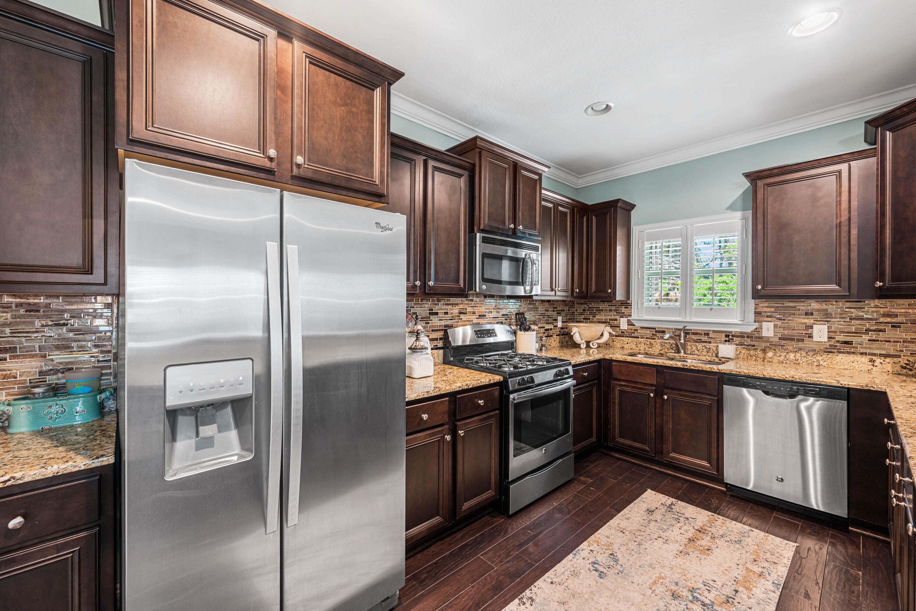 WEST SHORE PLACE - Residential