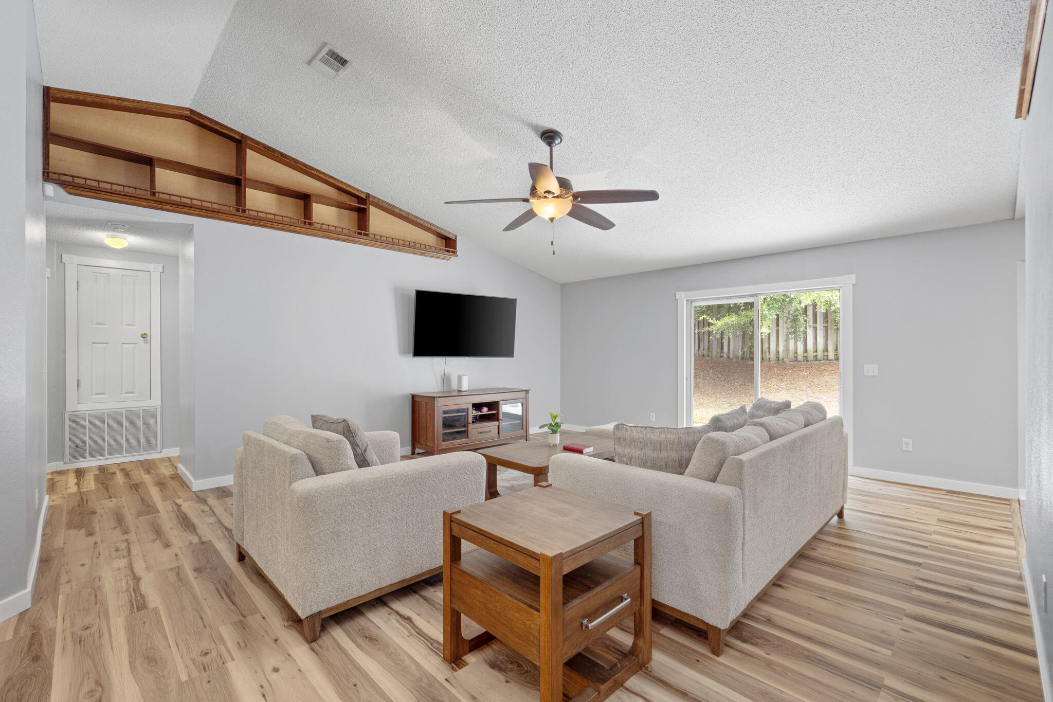 NORTHVIEW ESTATES 7TH ADDN - Residential