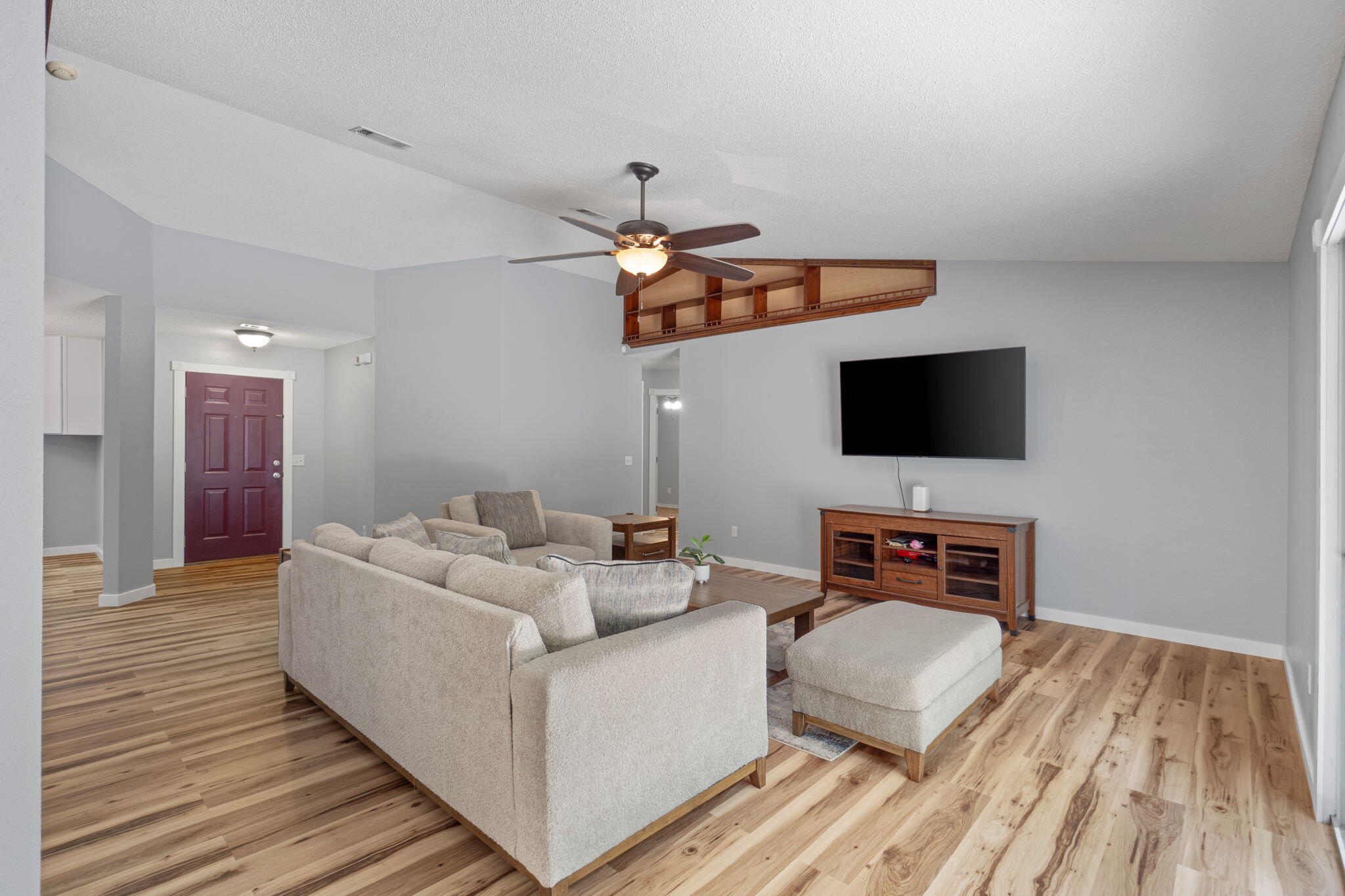 NORTHVIEW ESTATES 7TH ADDN - Residential