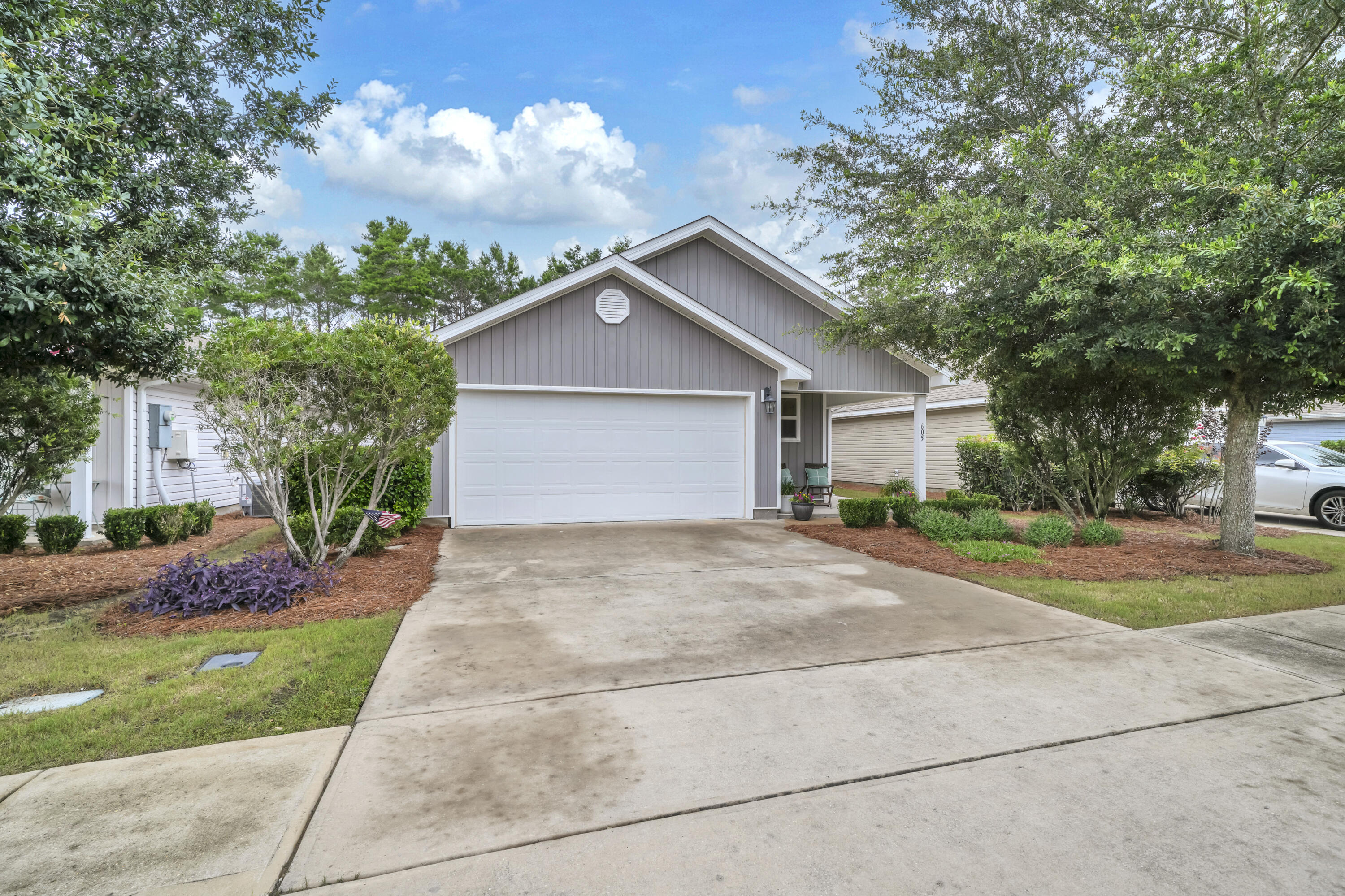 HAMMOCK BAY - Residential