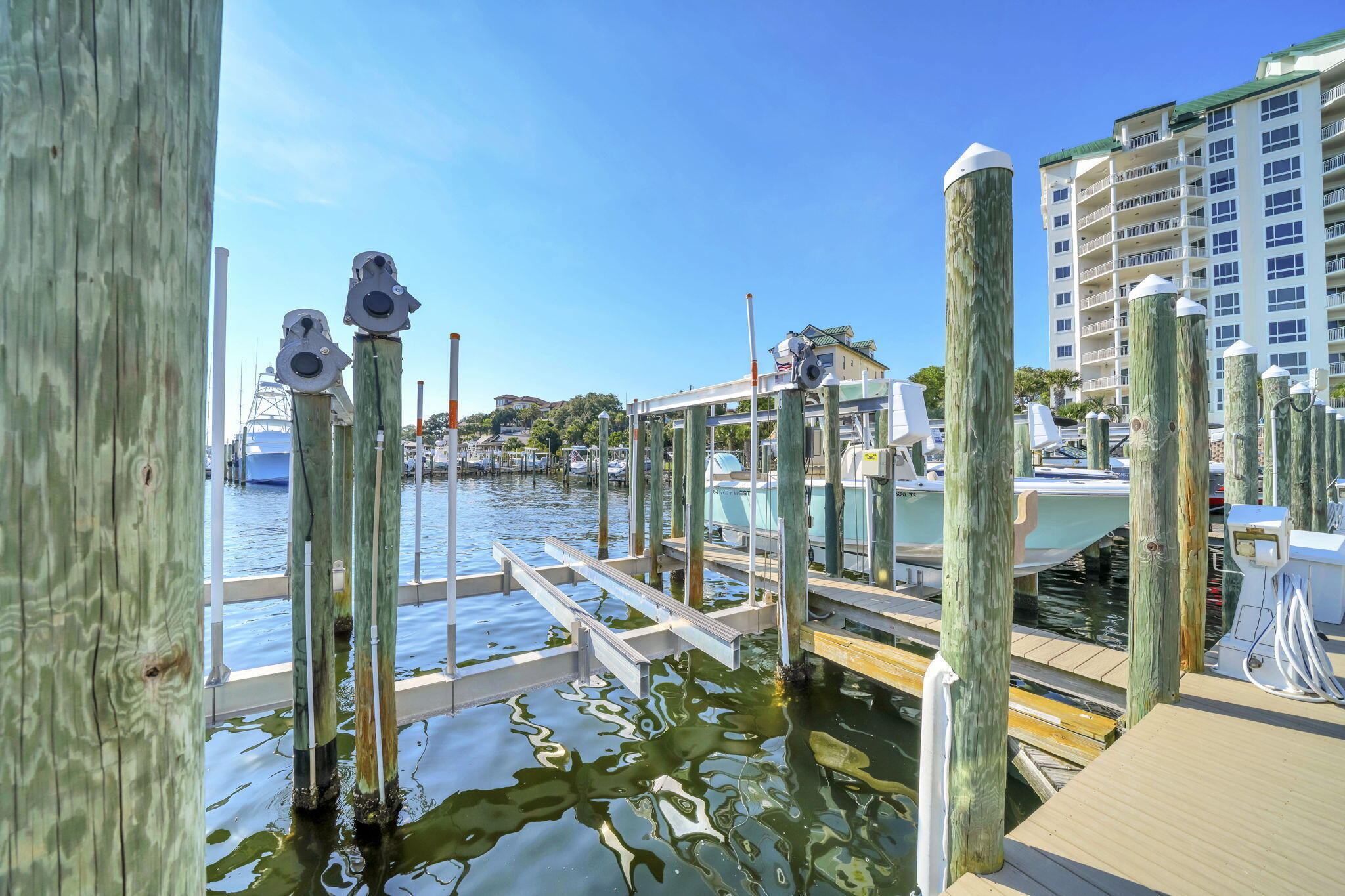 GRAND HARBOR - Residential