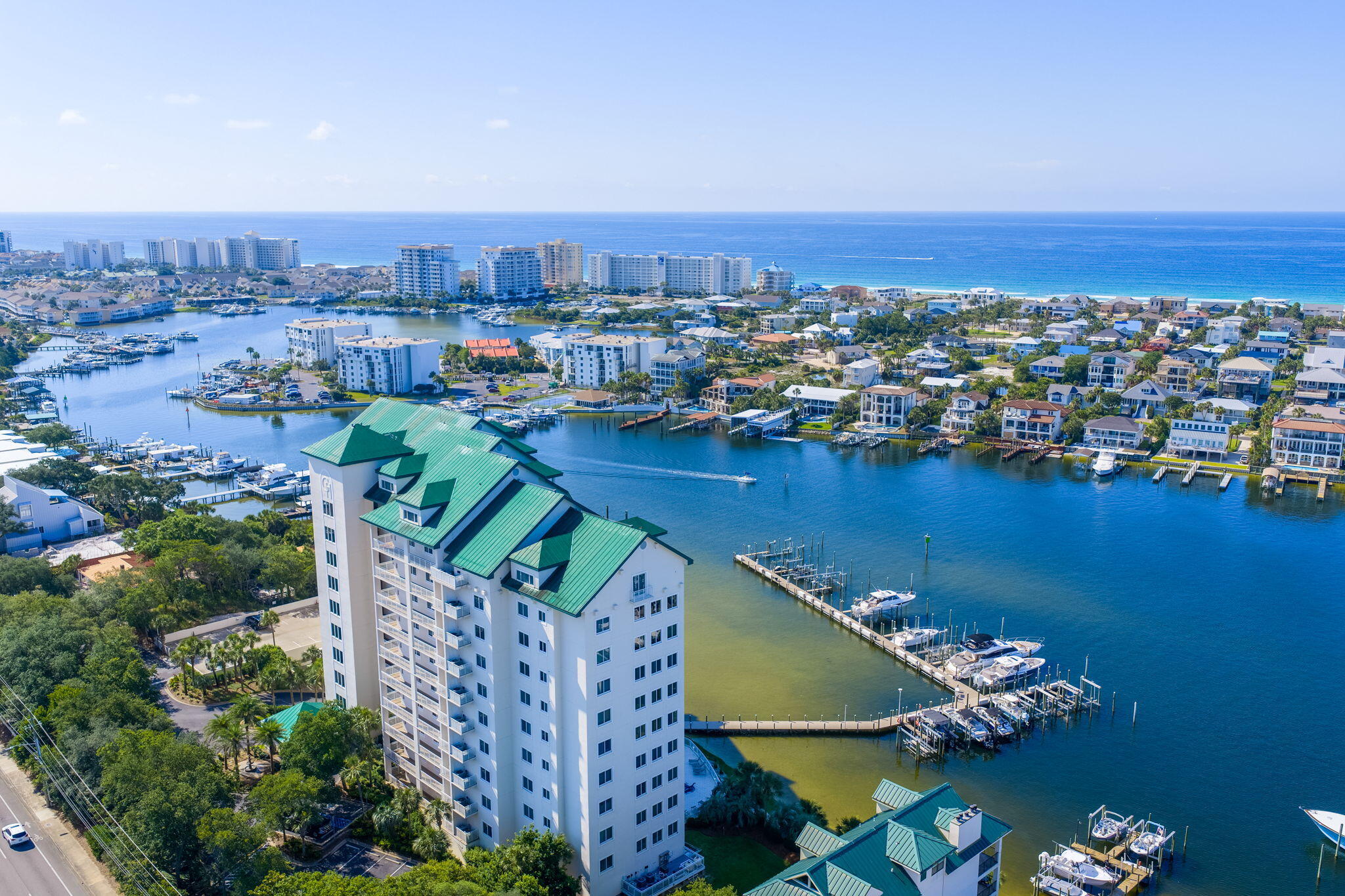 GRAND HARBOR - Residential