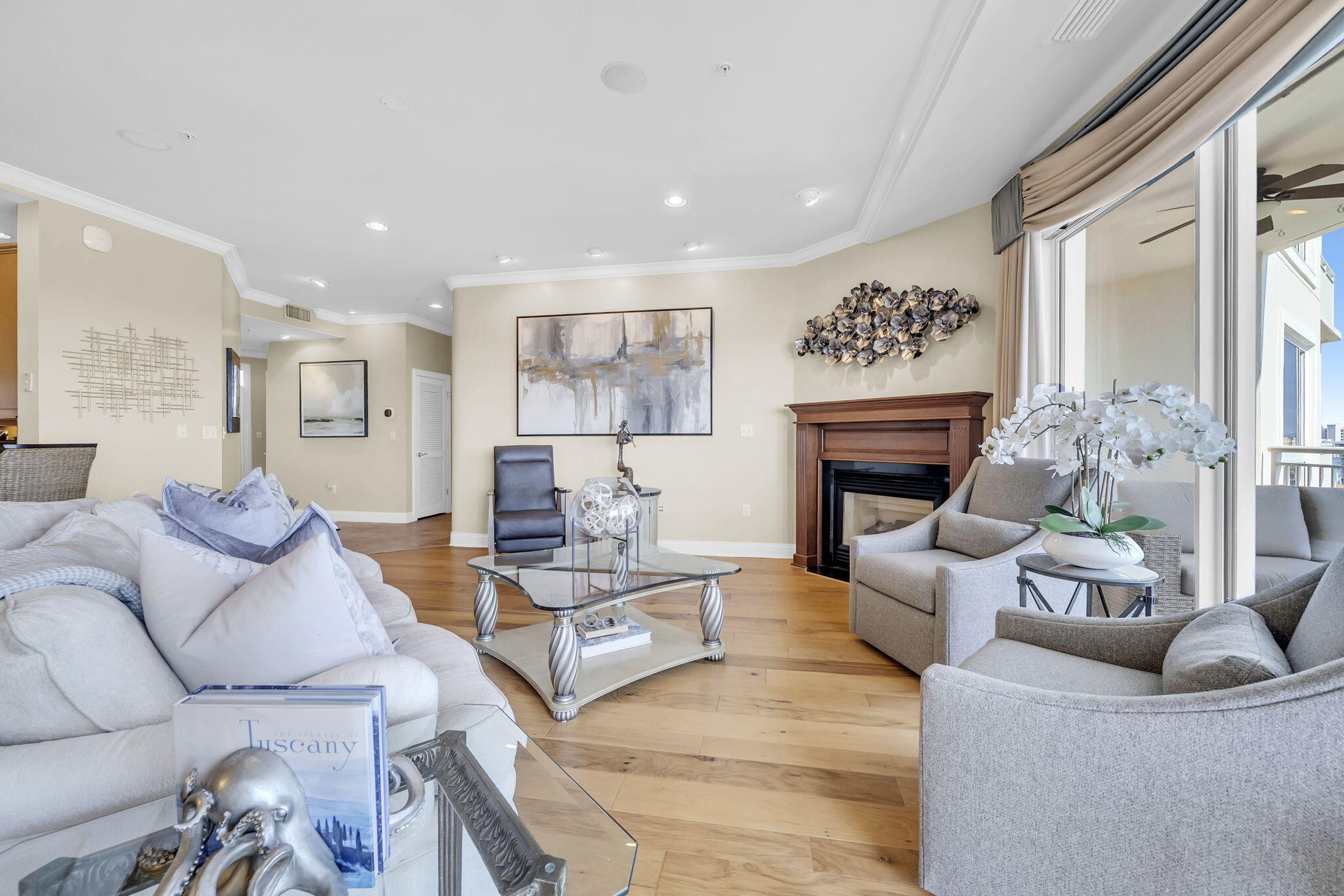 GRAND HARBOR - Residential