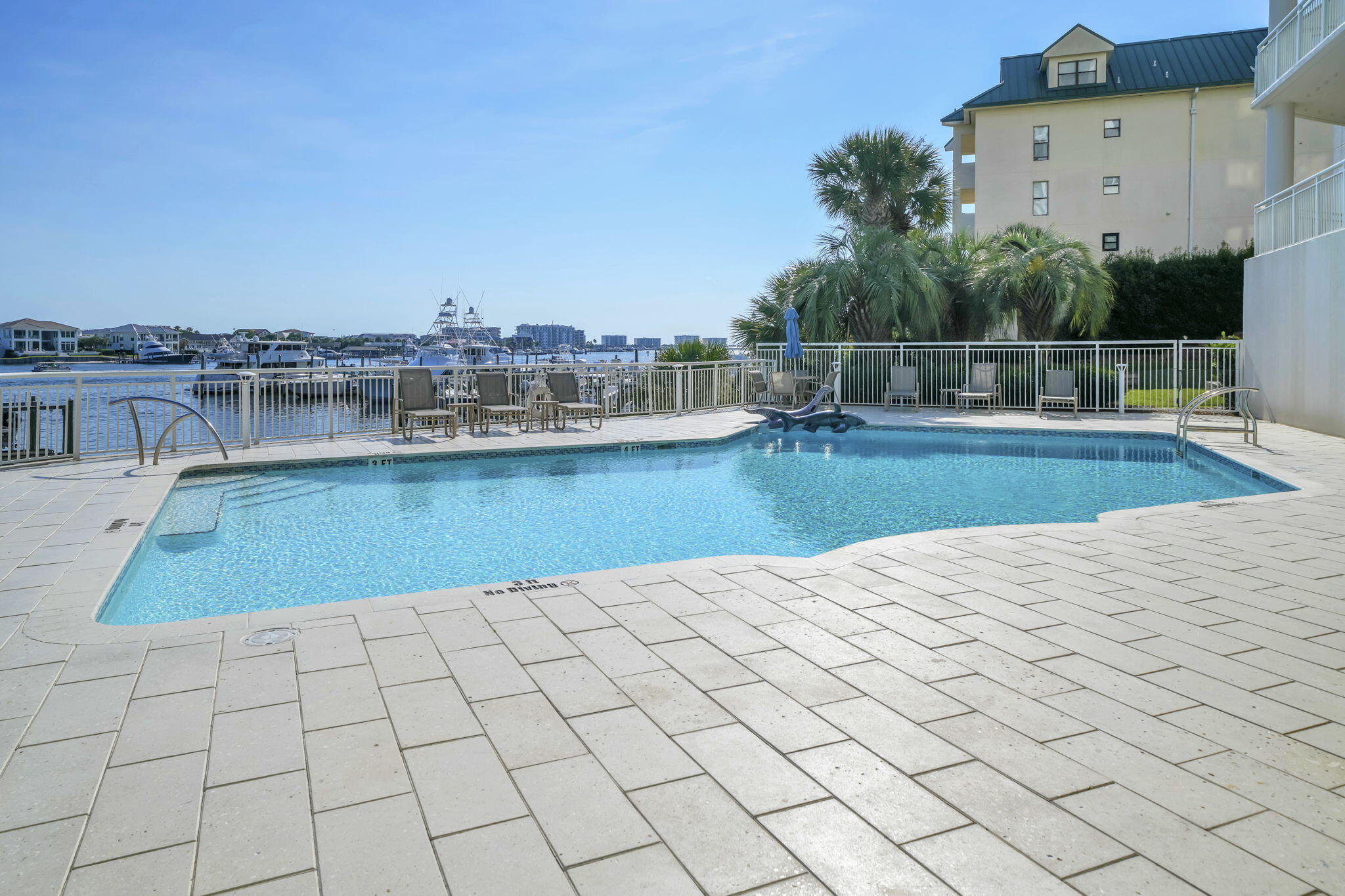 GRAND HARBOR - Residential